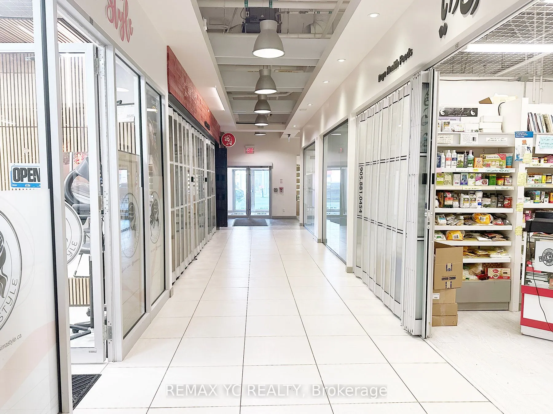 7181 Yonge Street, #120-121