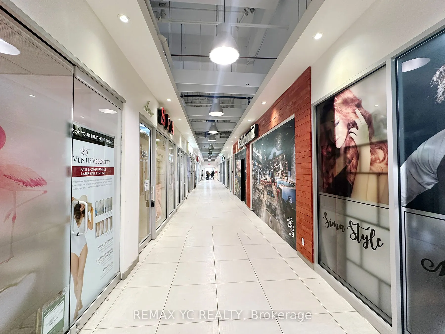 7181 Yonge Street, #120-121