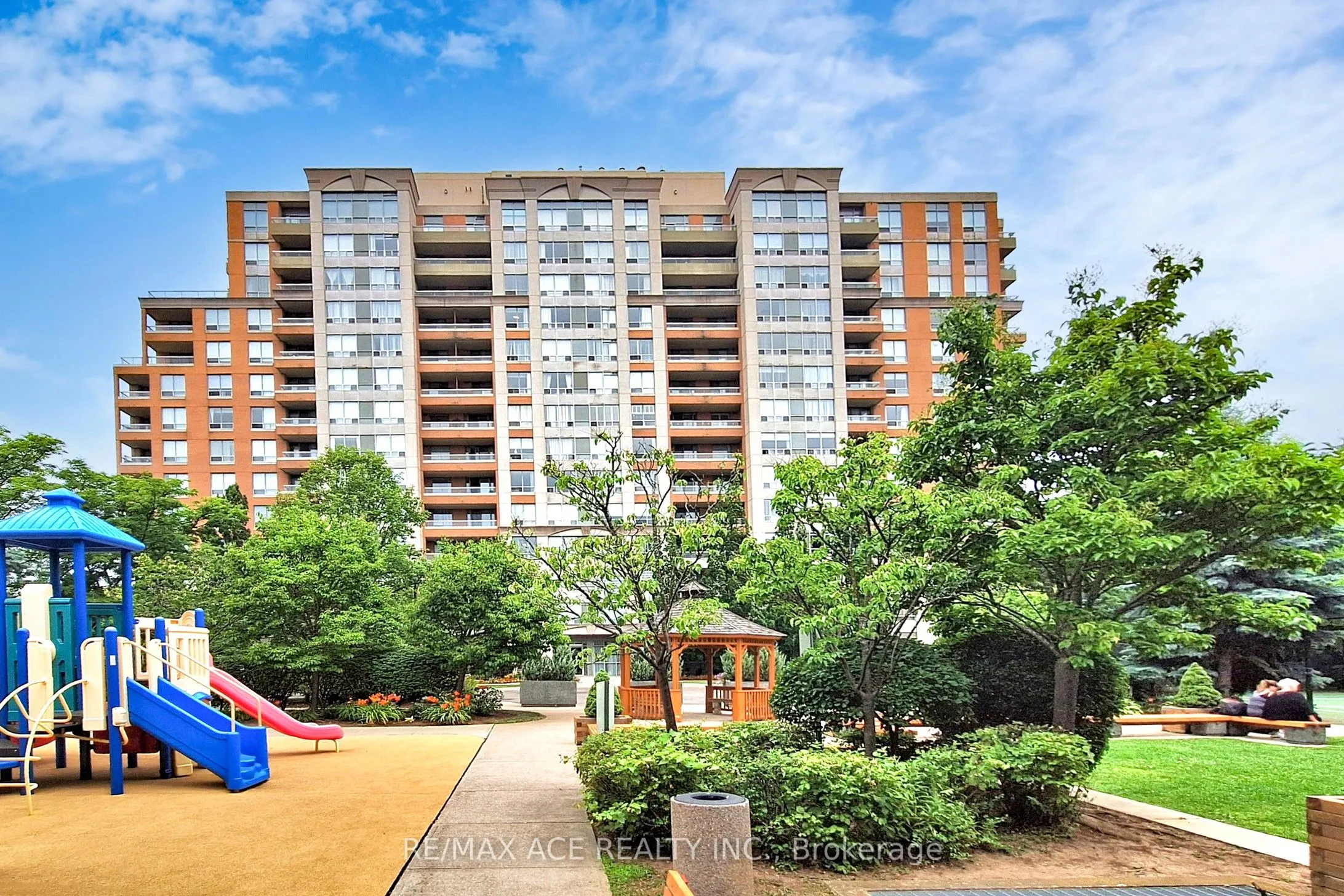 29 Northern Heights Drive, #1108