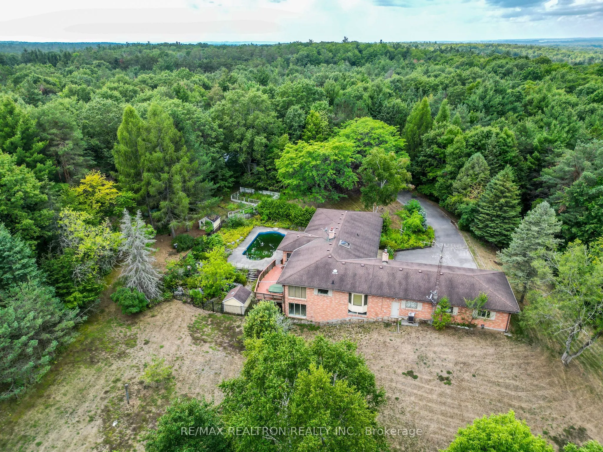 16271 Highway 48