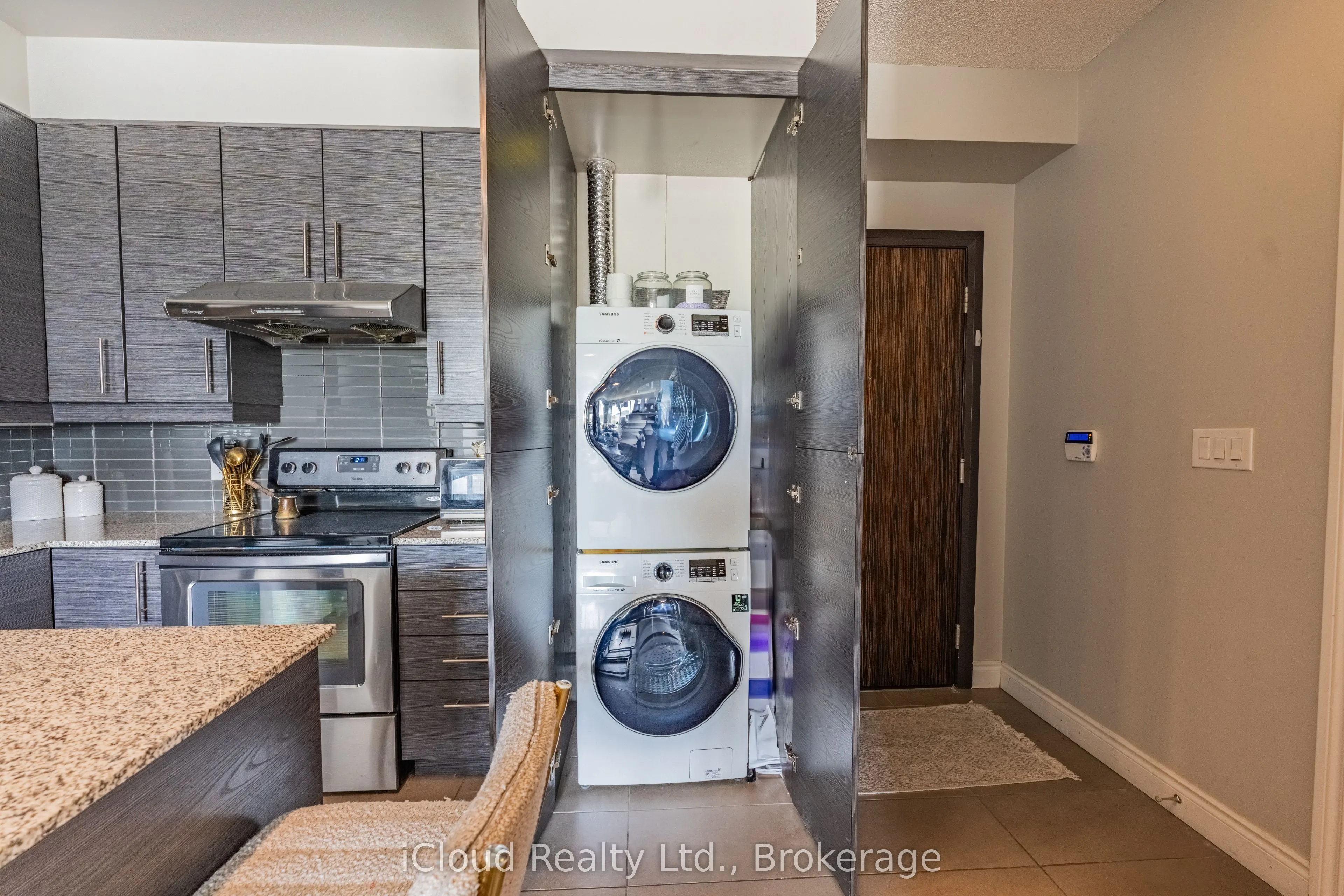 277 South Park Road, #609