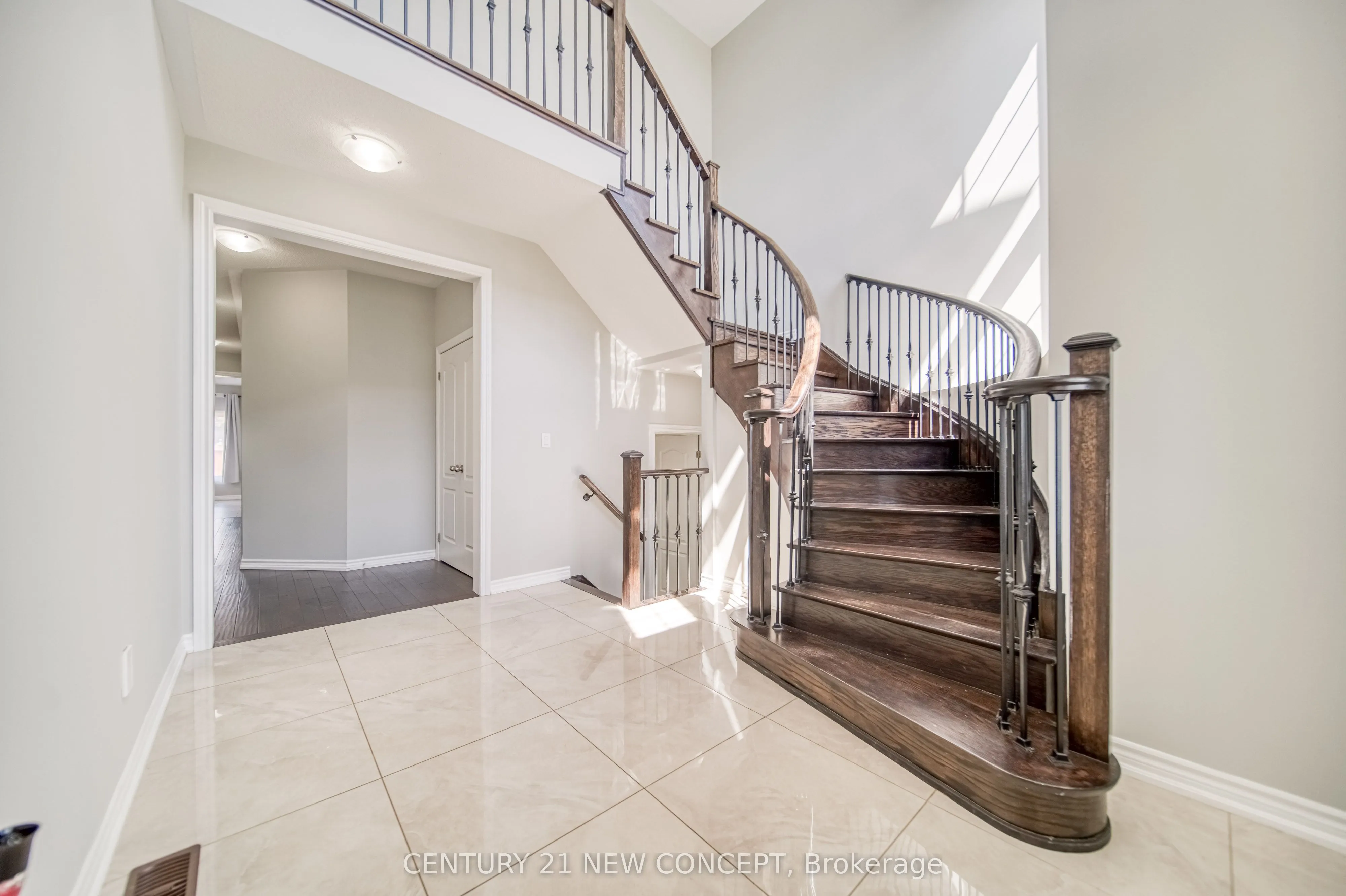 164 Gold Park Gate