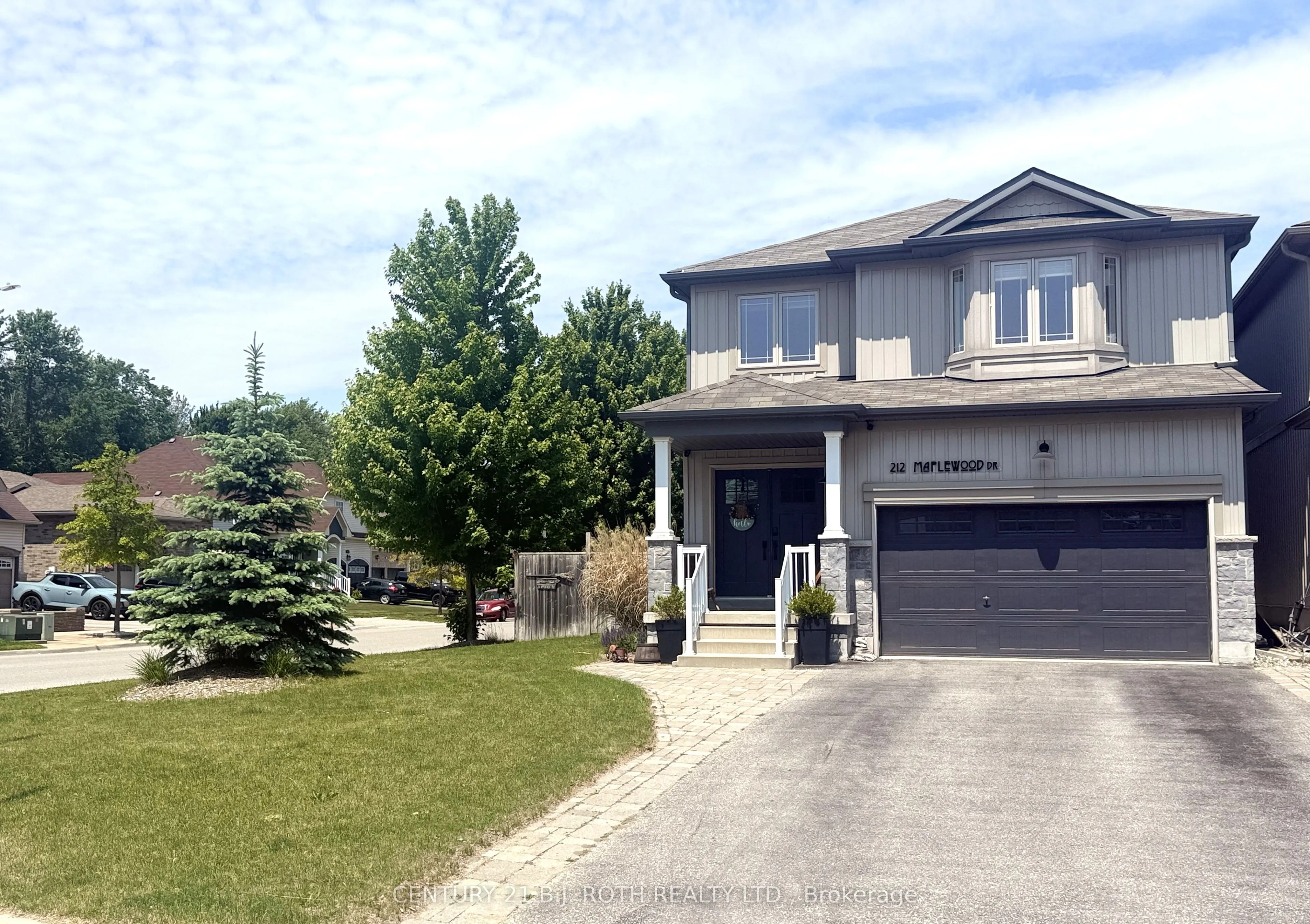 212 Maplewood Drive
