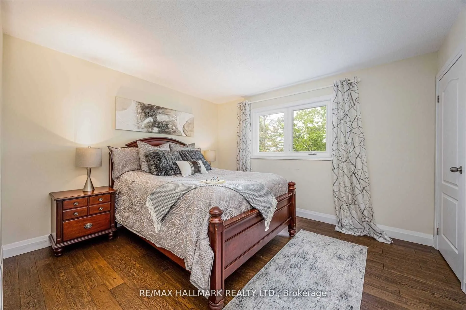 131 Cottonwood Court, #Main