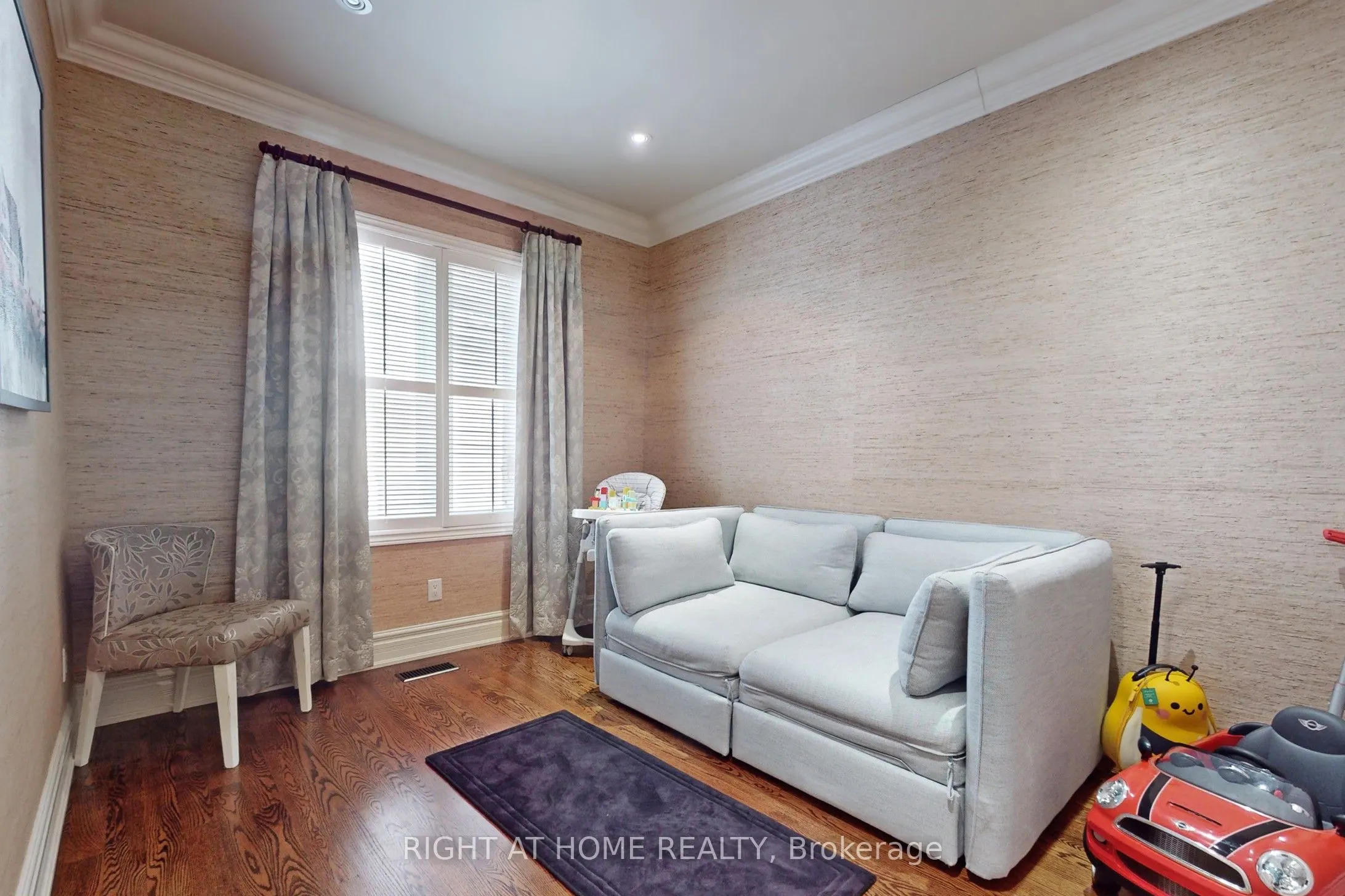88 Langtry Place
