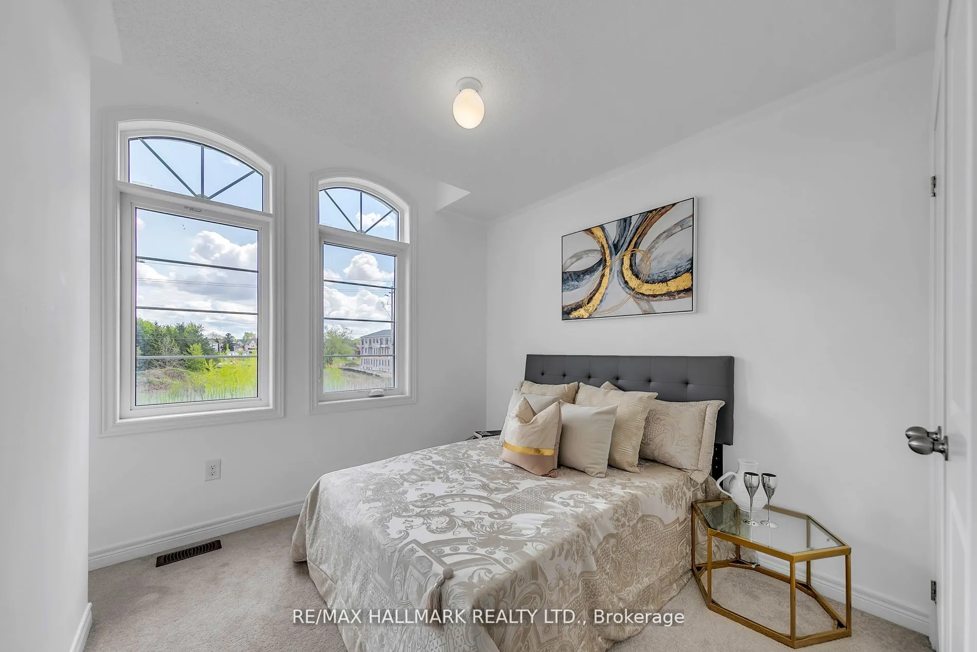 284 King Road
