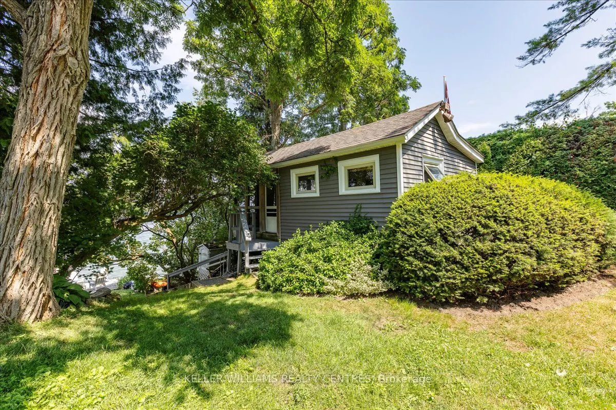 30 Hedge Road