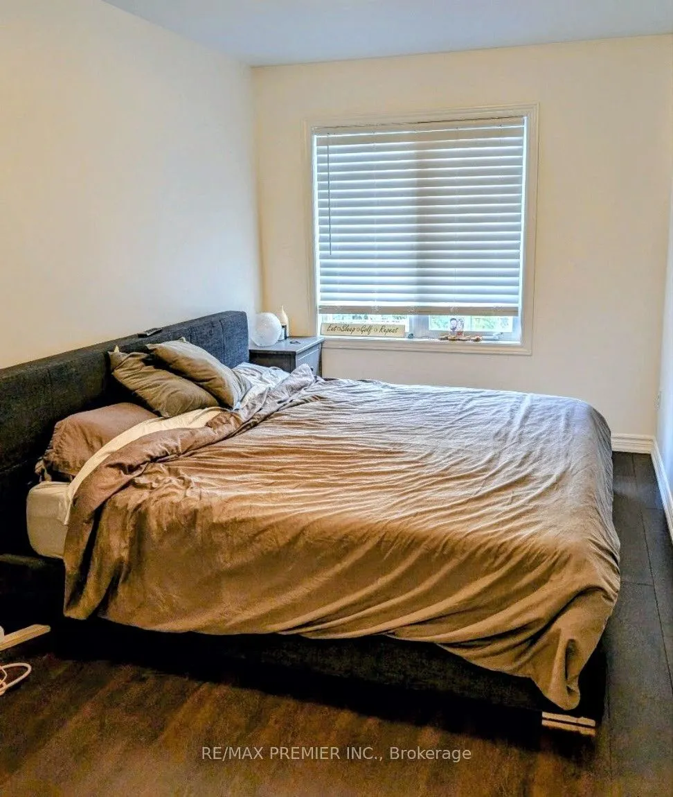 201 Pine Grove Road, #407