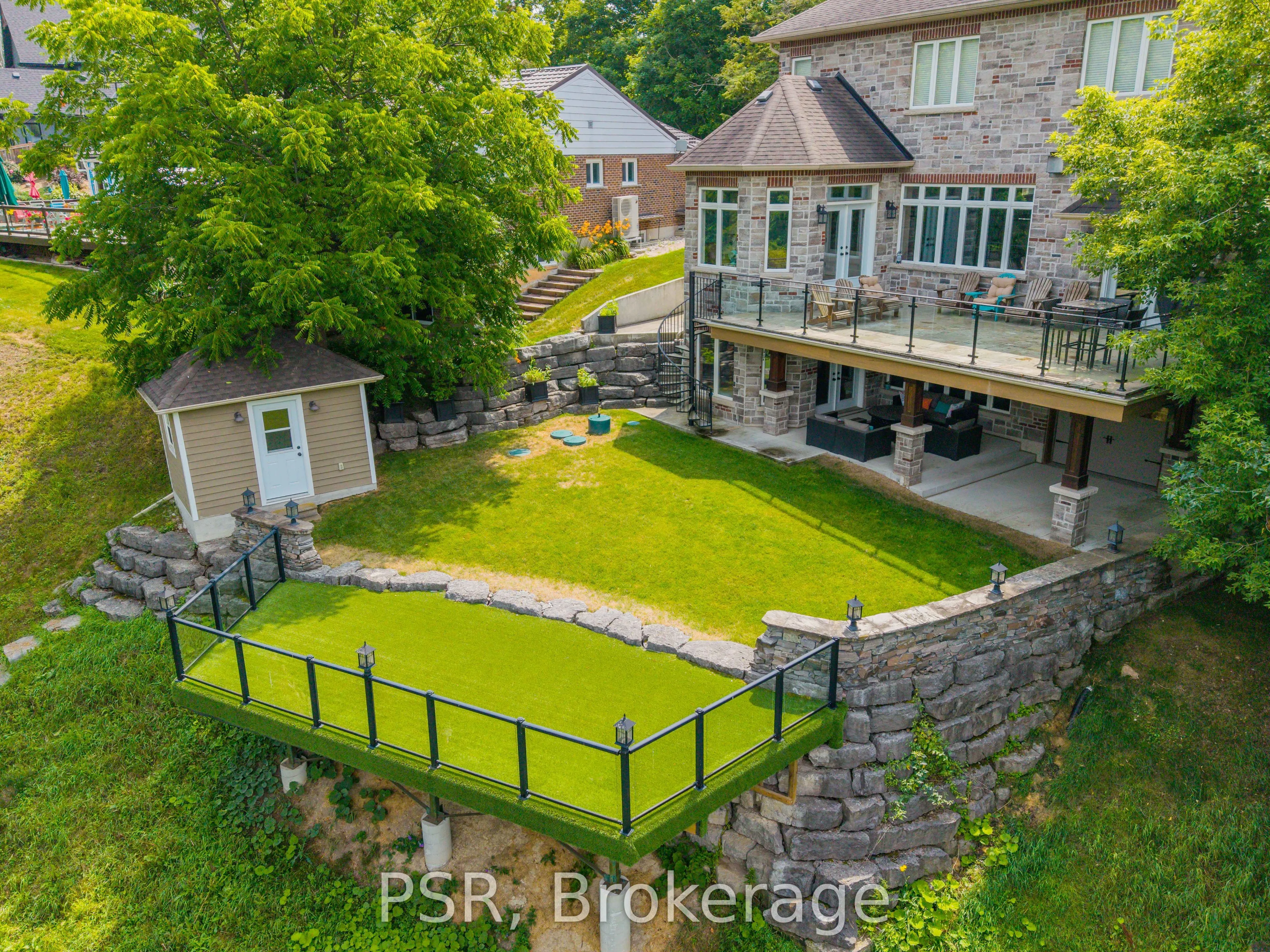 124 Elmpine Trail