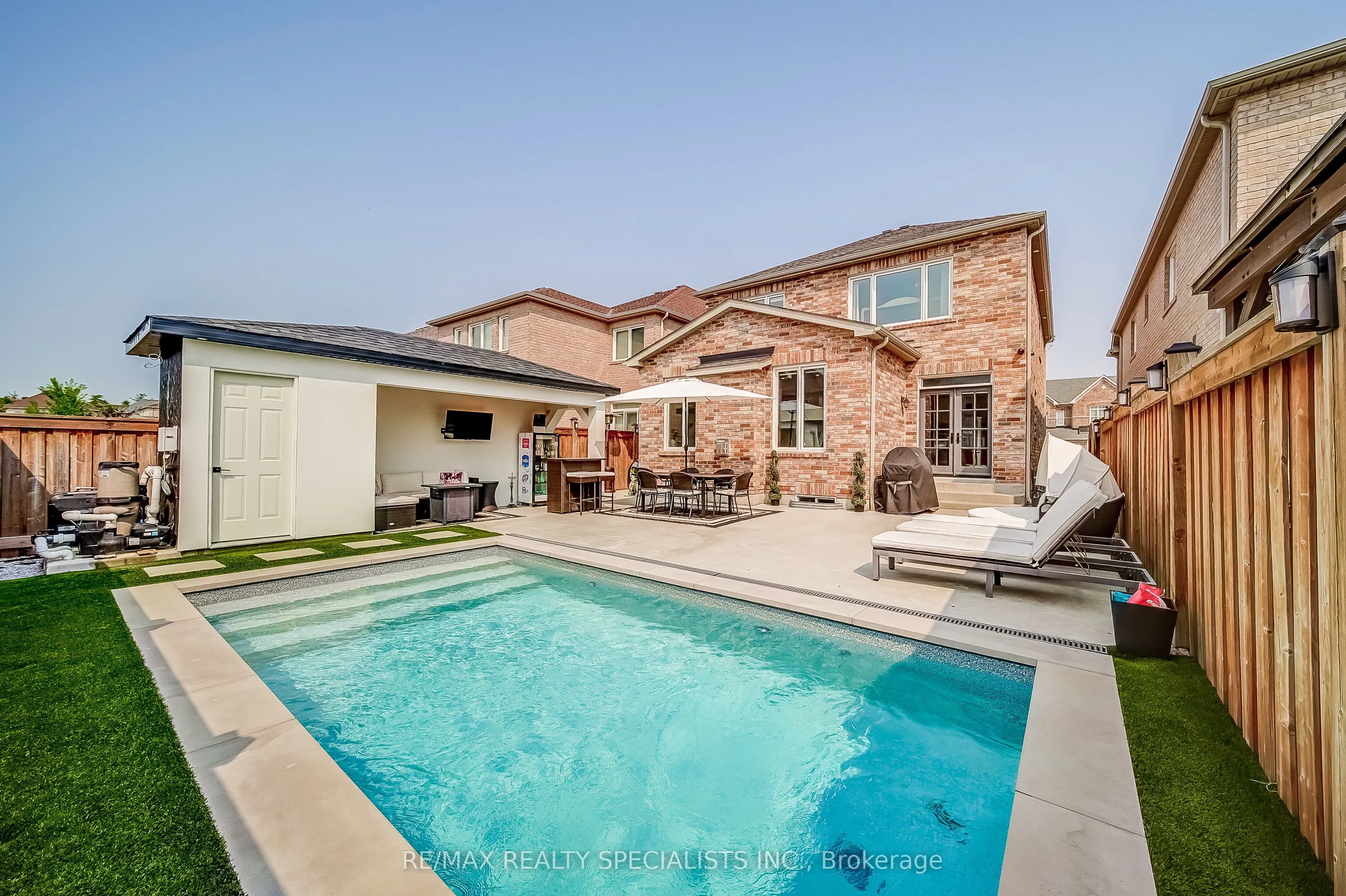 72 Empire Drive