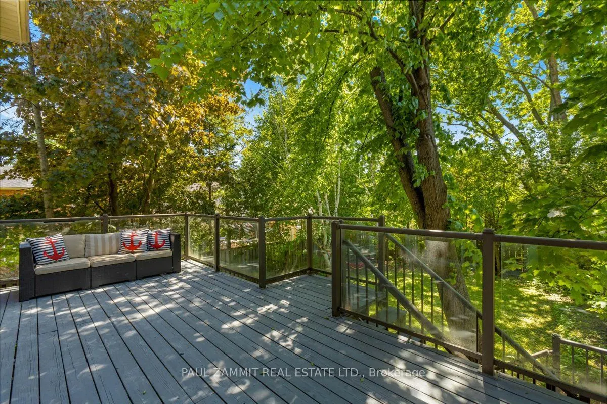 70 Braeburn Drive