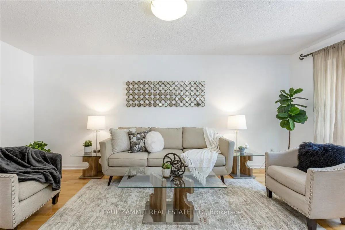 70 Braeburn Drive