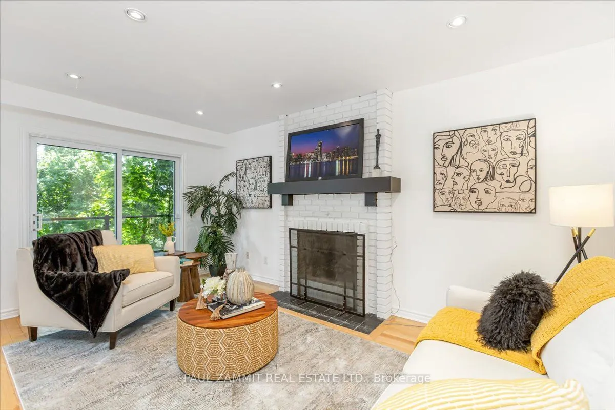 70 Braeburn Drive