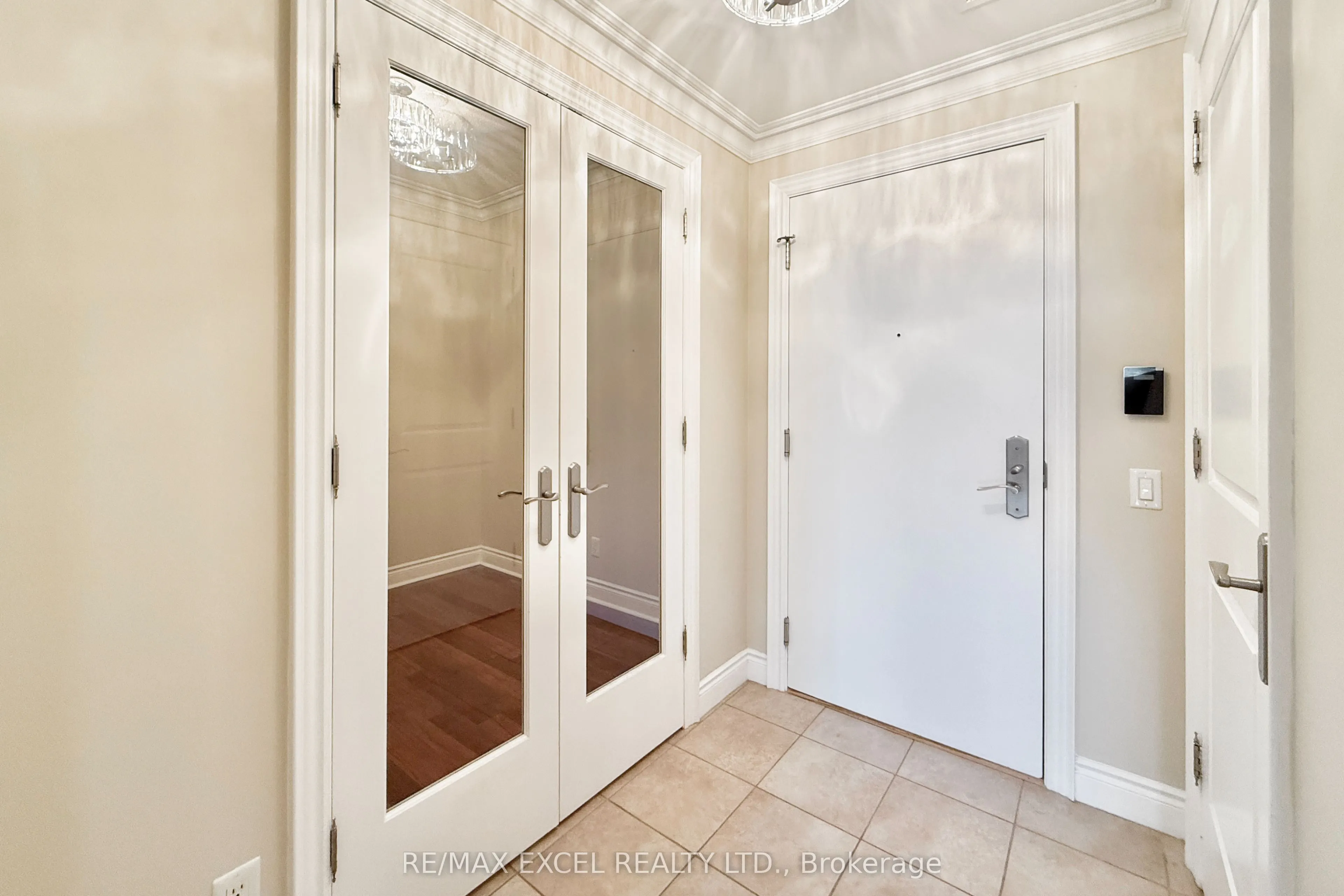 10101 Yonge Street N, #408