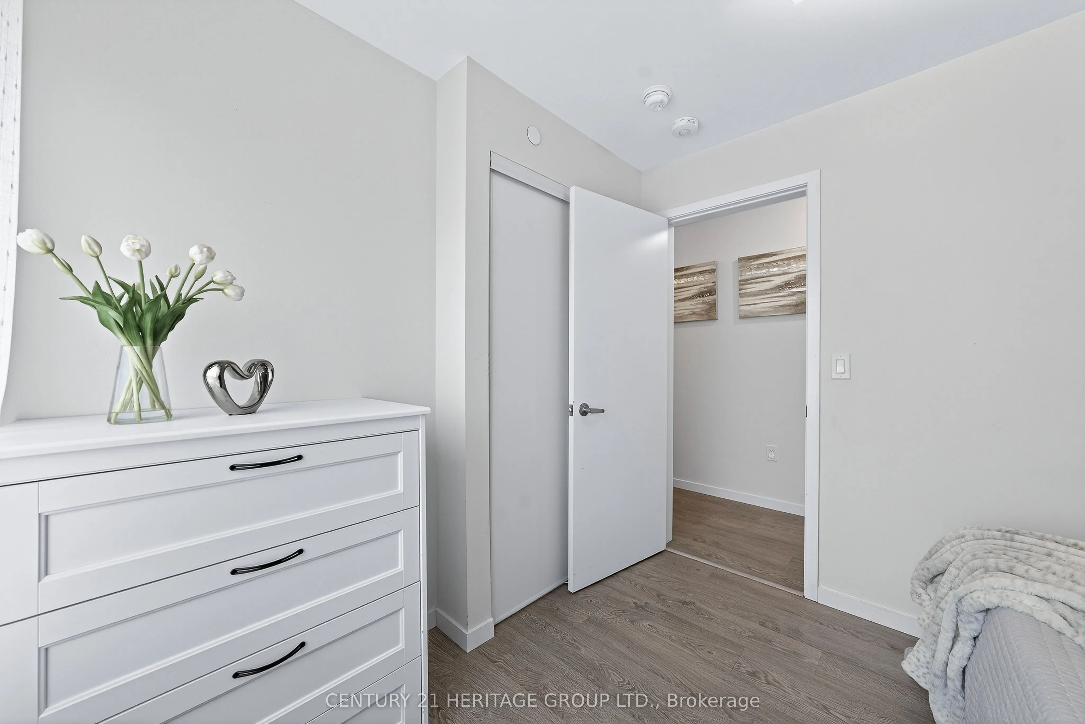 200 Alex Gardner Circle, #27