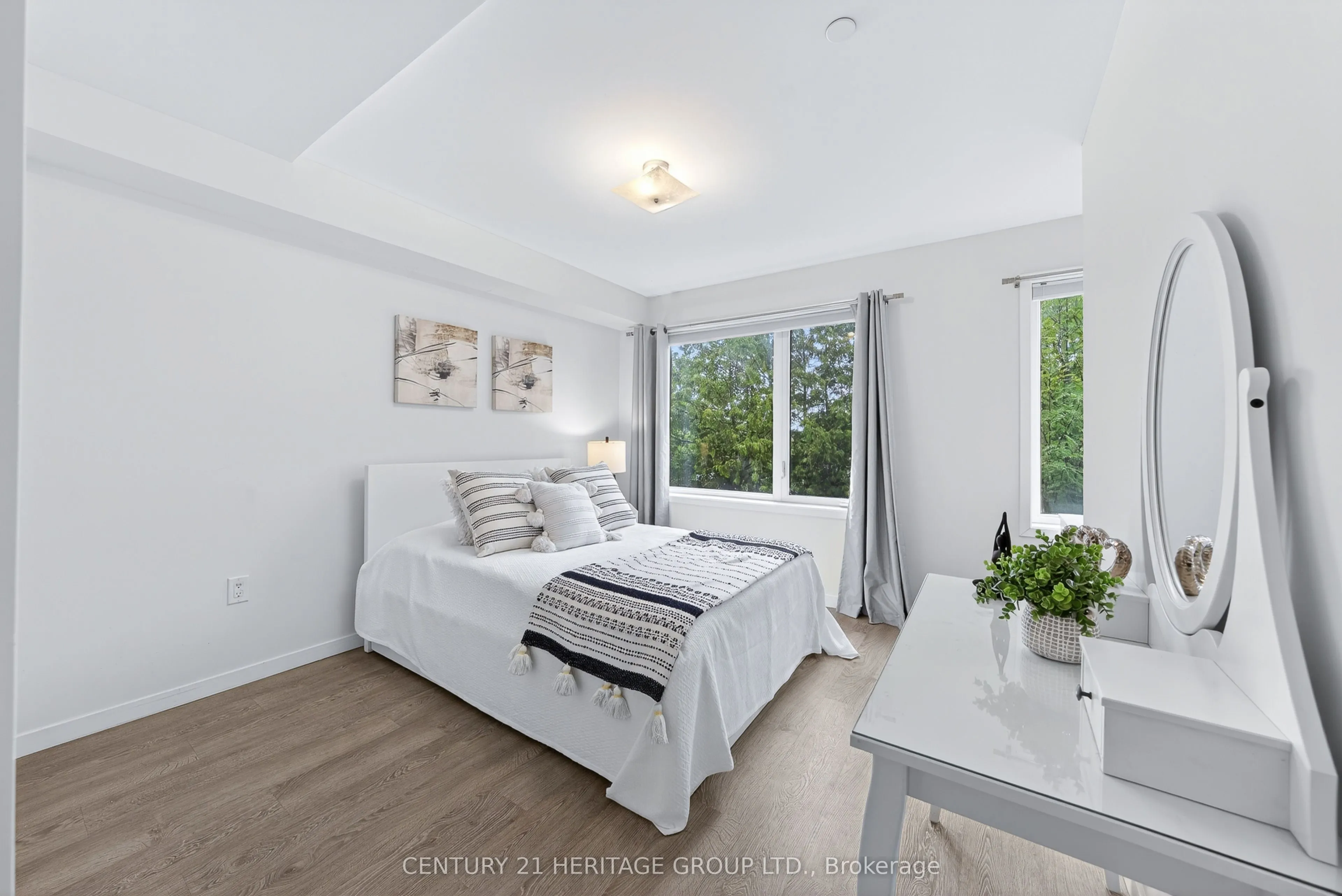 200 Alex Gardner Circle, #27