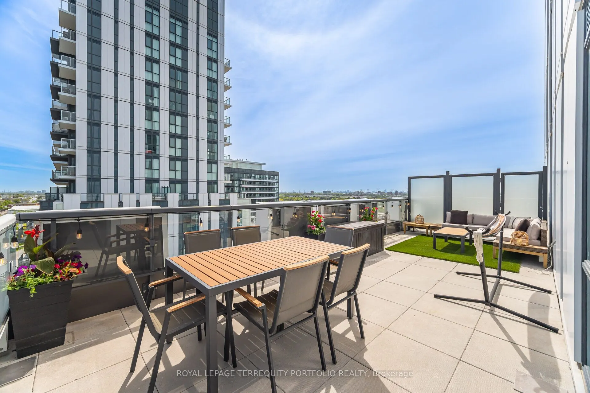 10 Honeycrisp Crescent, #1201
