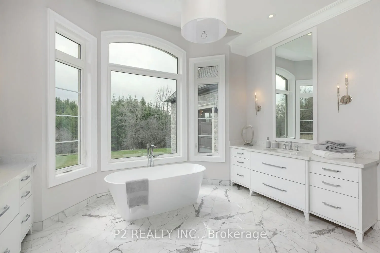 33 Newton Reed Crescent