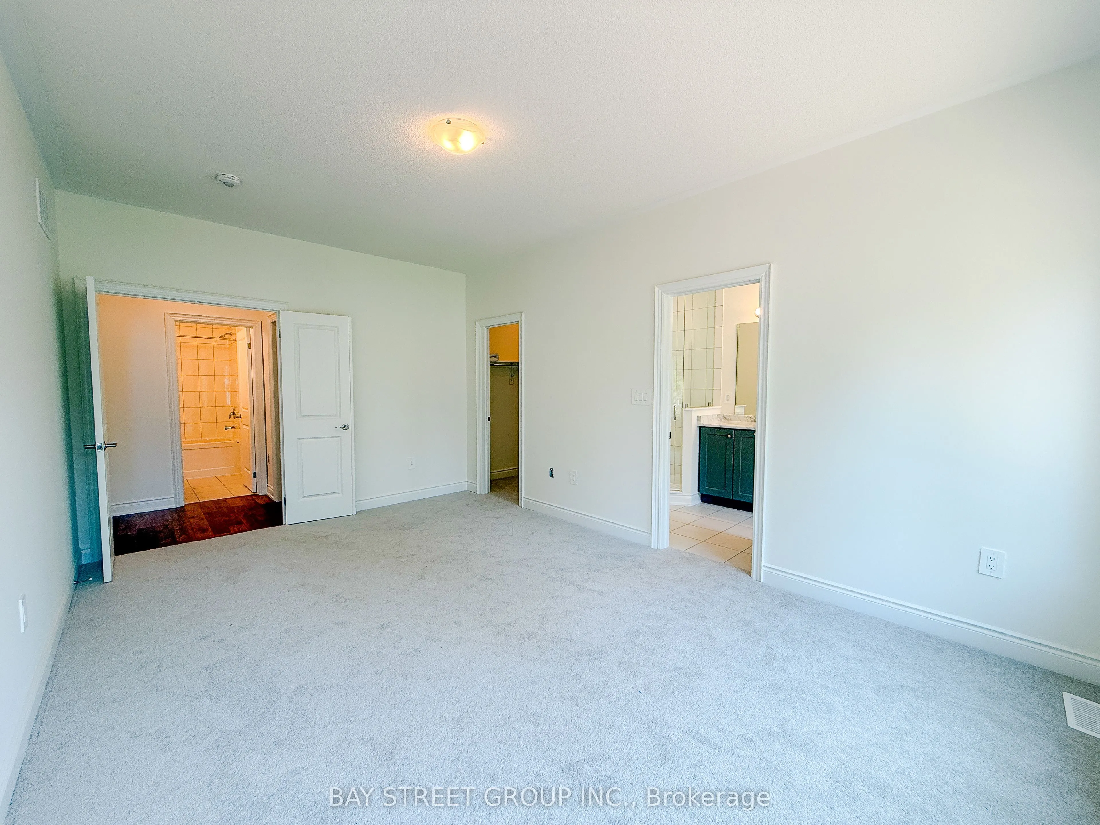 18 Shelson Place