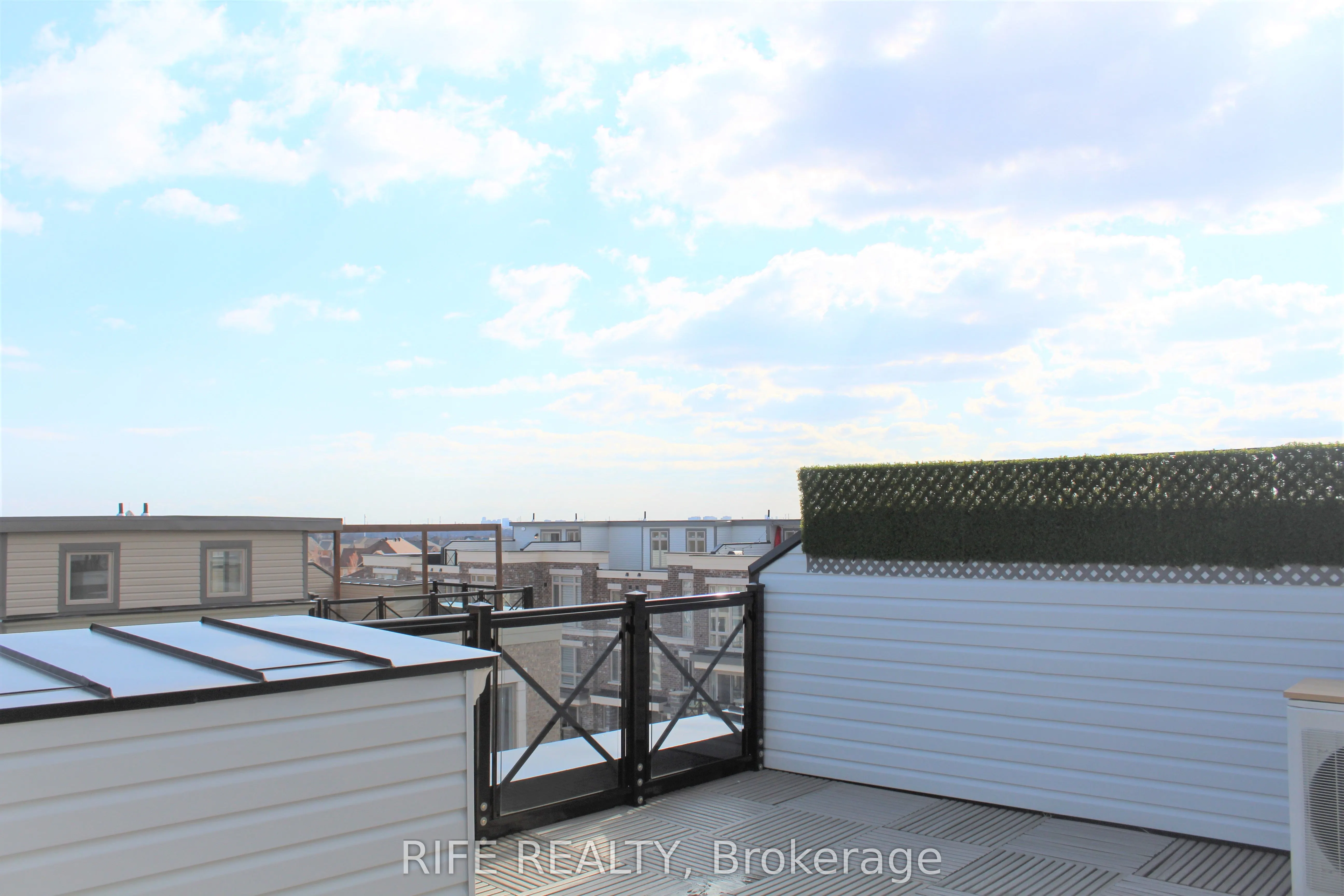 30 Westmeath Lane, #2530