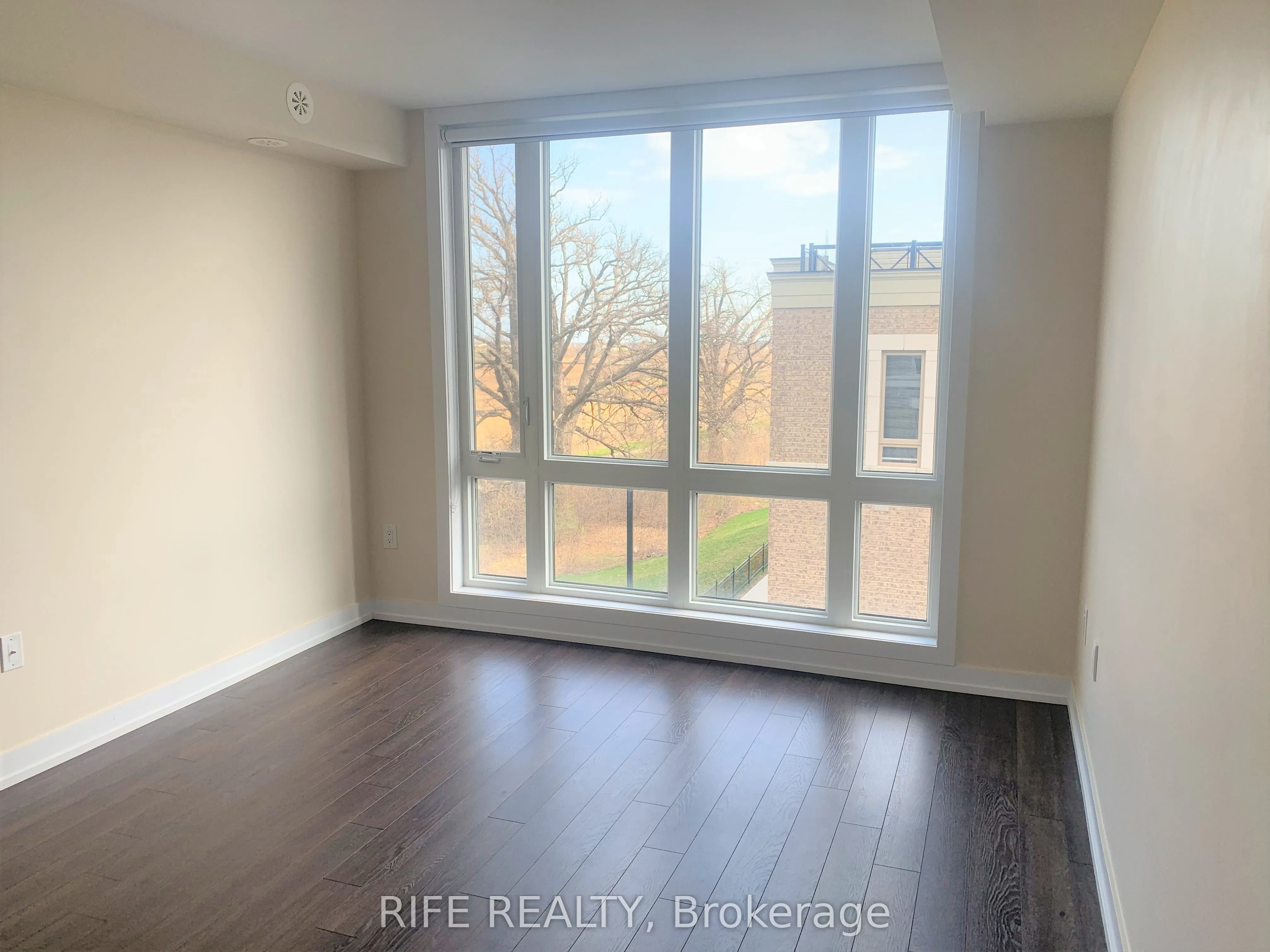 30 Westmeath Lane, #2530