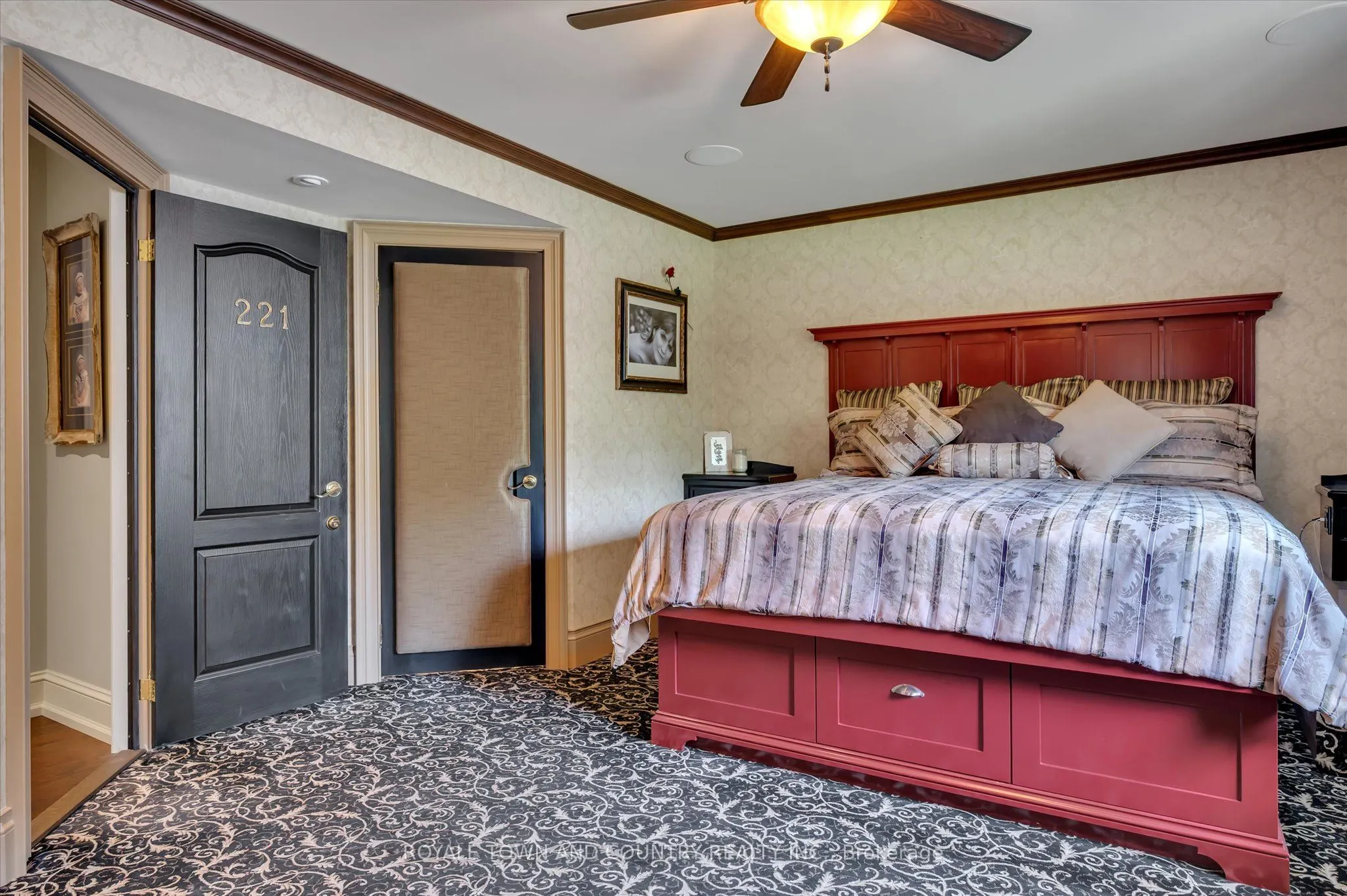 5427 RAVENSHOE Road
