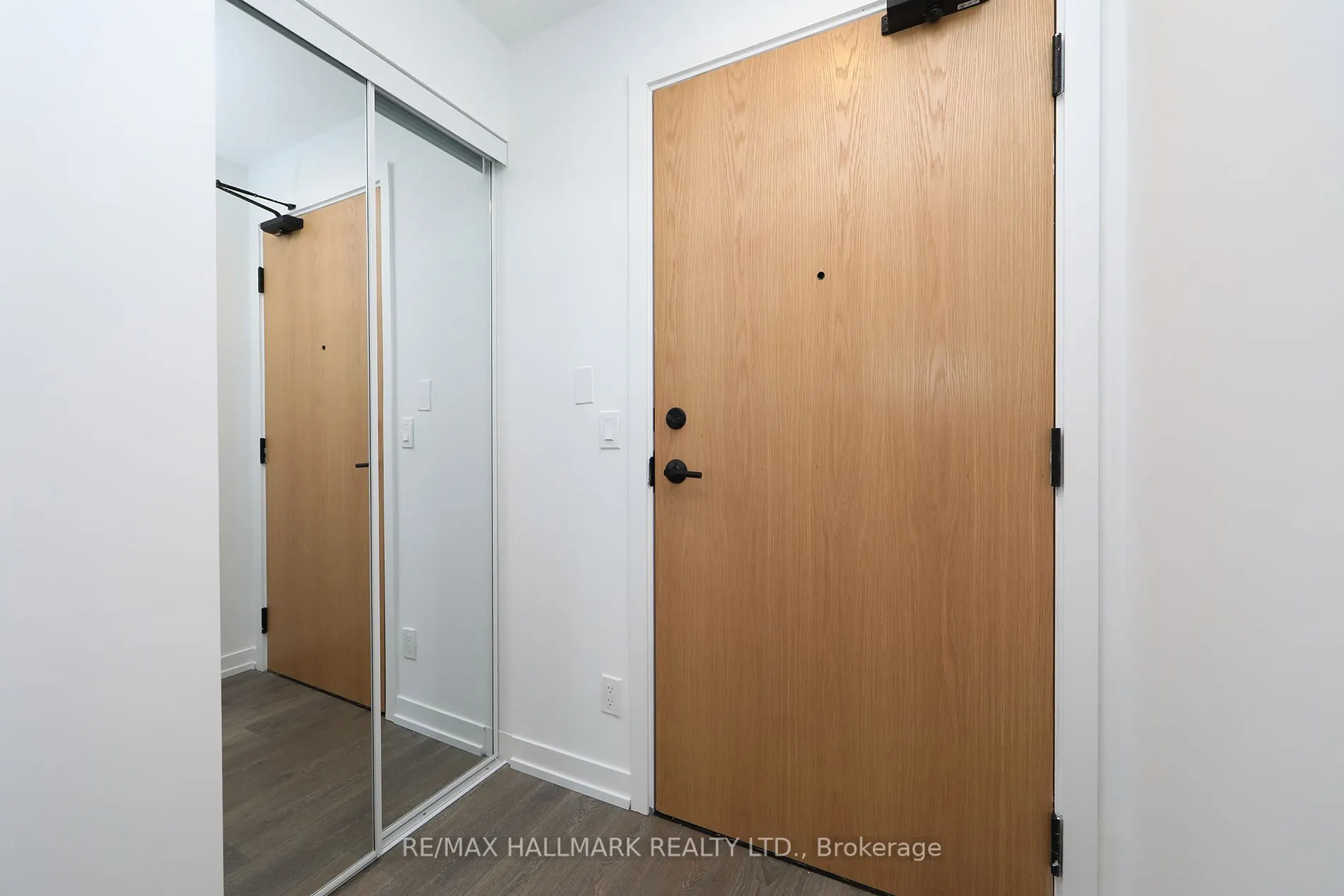 7950 Bathurst Street, #A-1217
