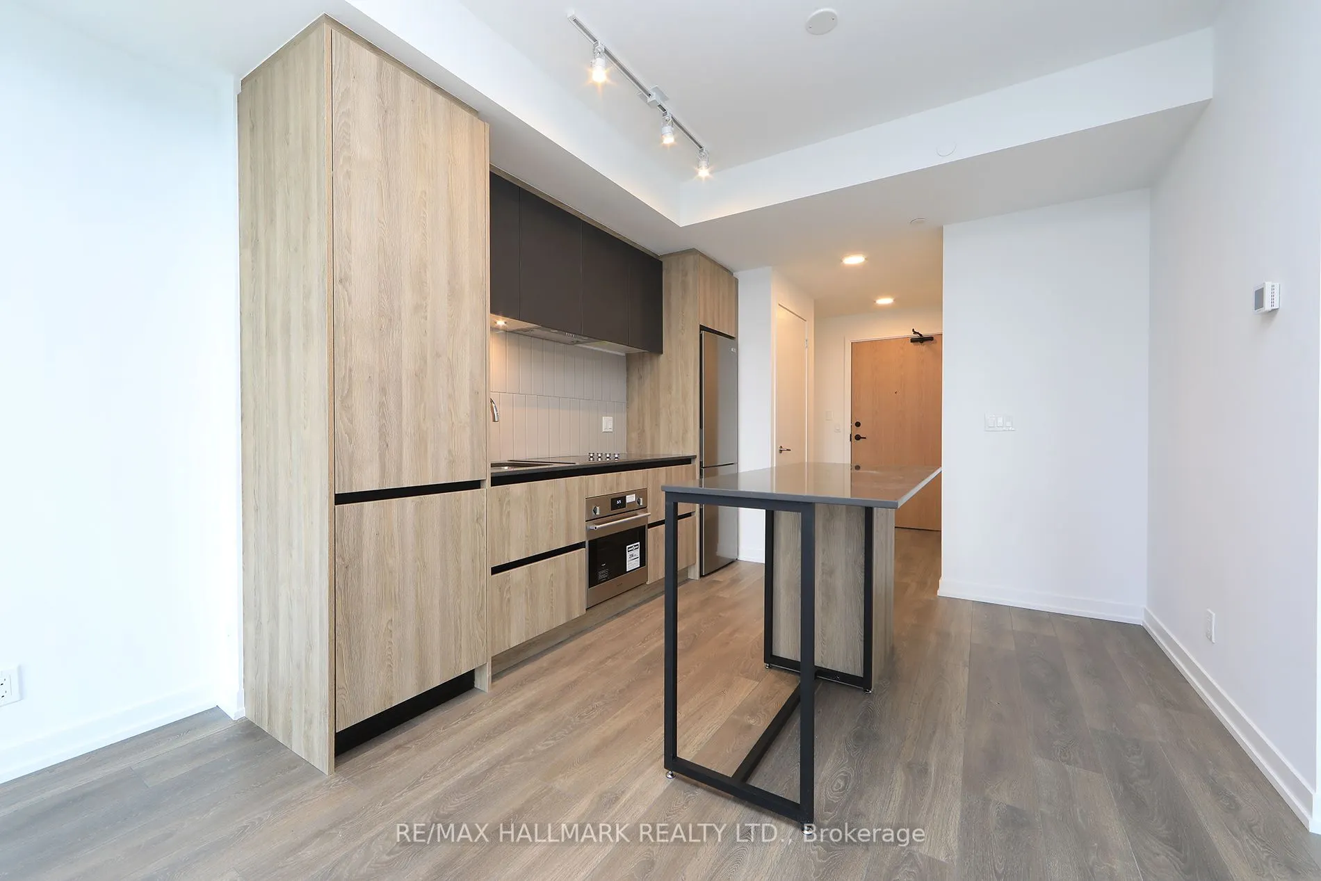 7950 Bathurst Street, #A-1217