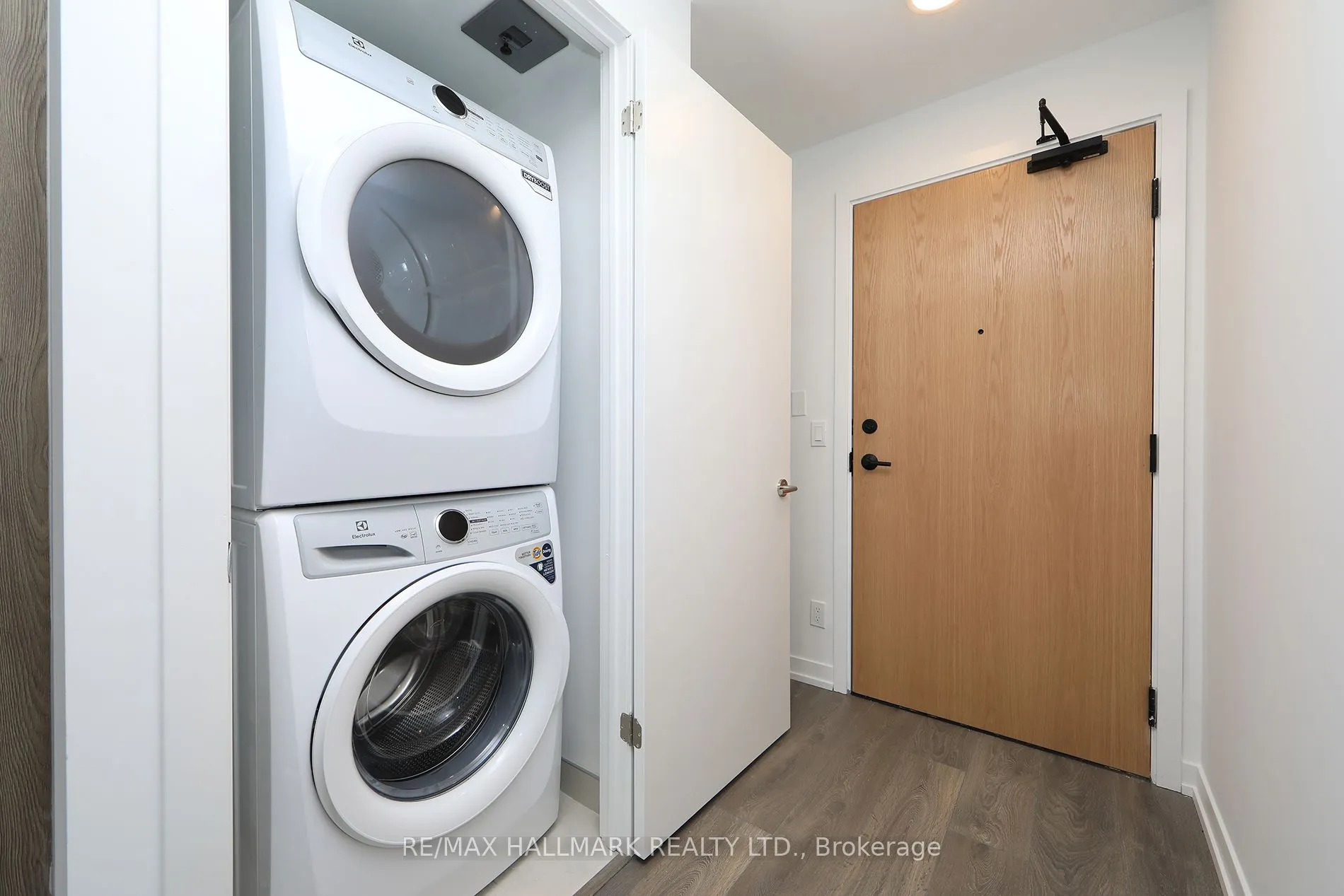 7950 Bathurst Street, #A-1217