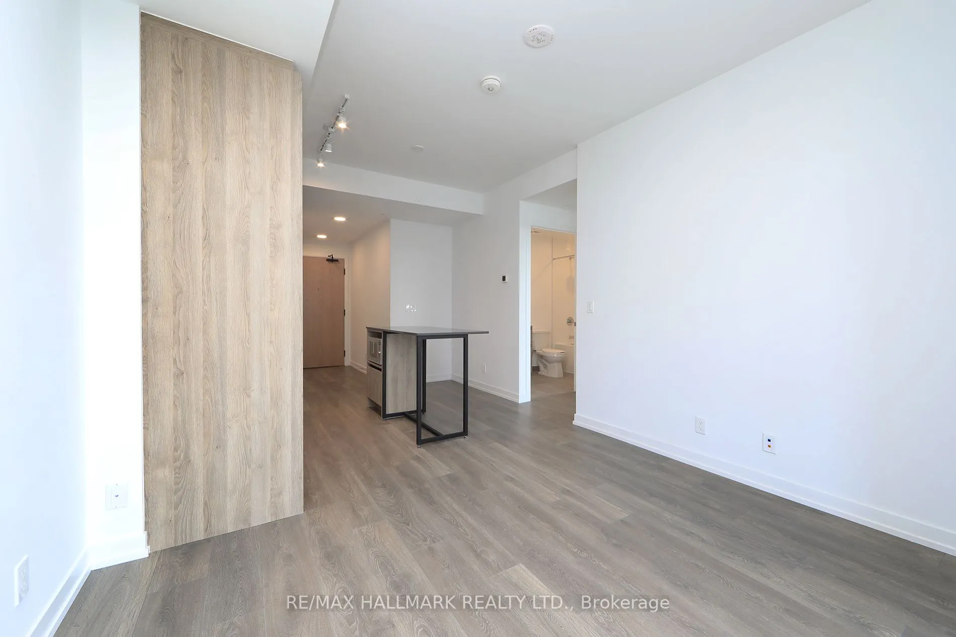 7950 Bathurst Street, #A-1217