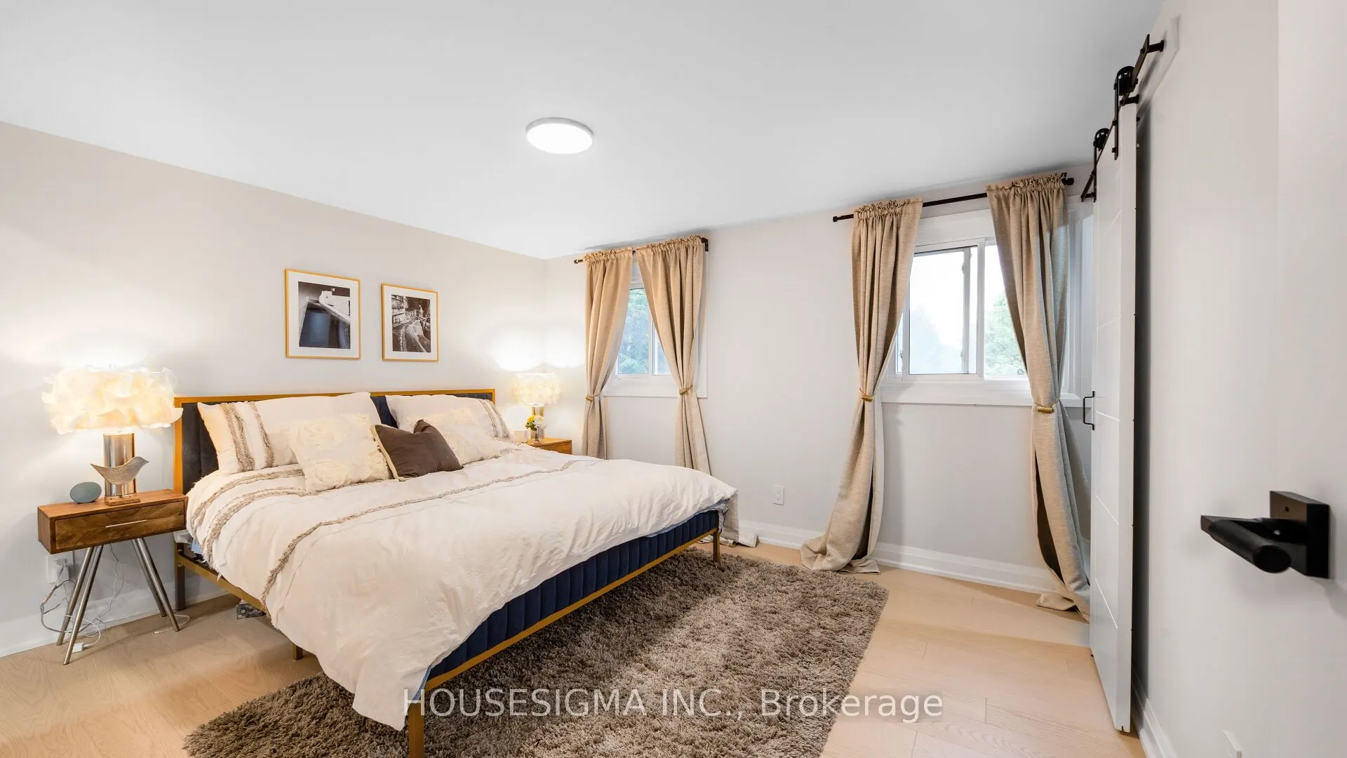 50 Royal Orchard Boulevard