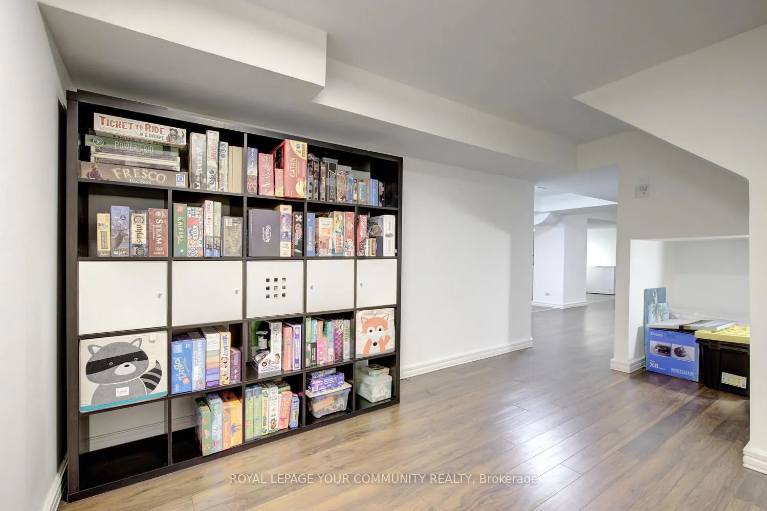 127 Golden Forest Road