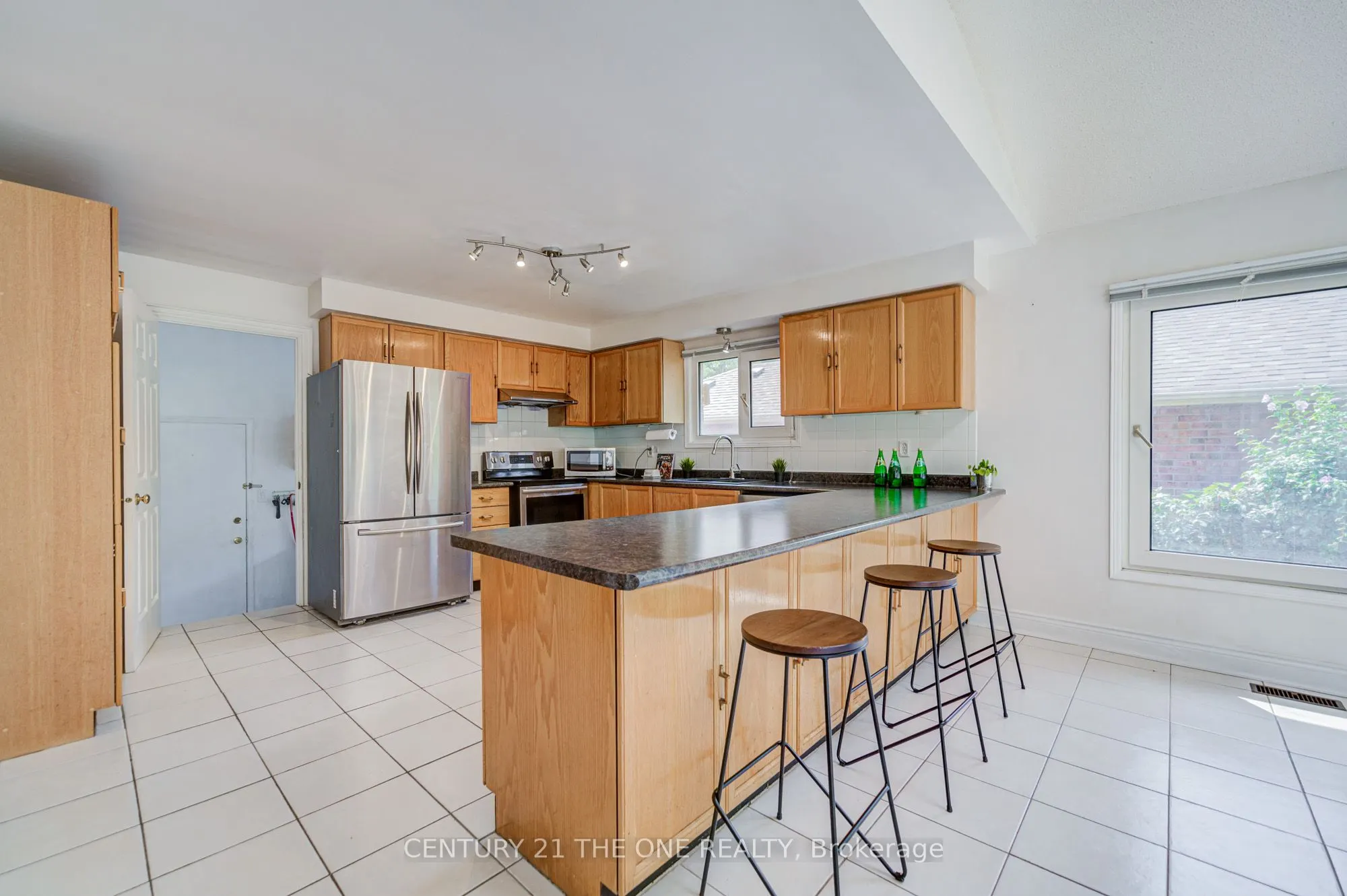 35 Ambleside Crescent