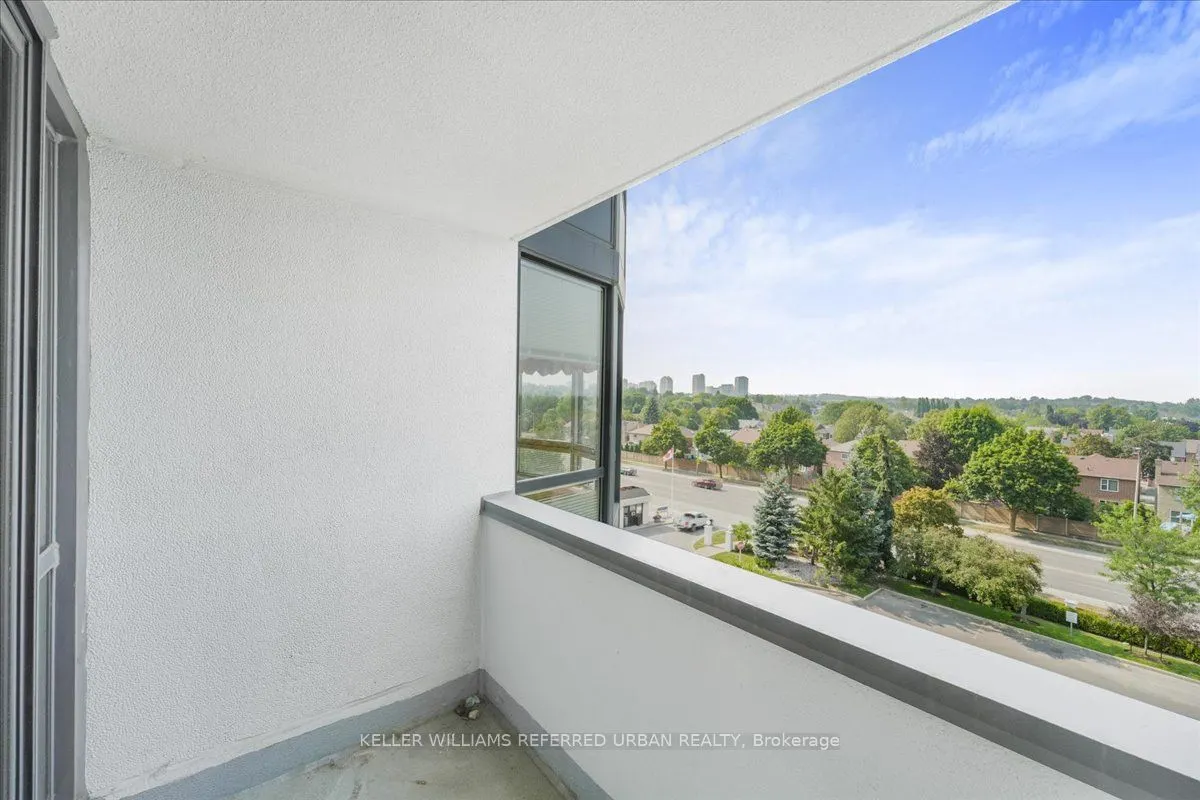 333 Clark Avenue W, #504