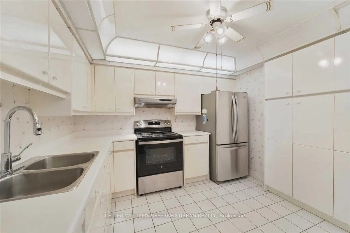 333 Clark Avenue W, #504