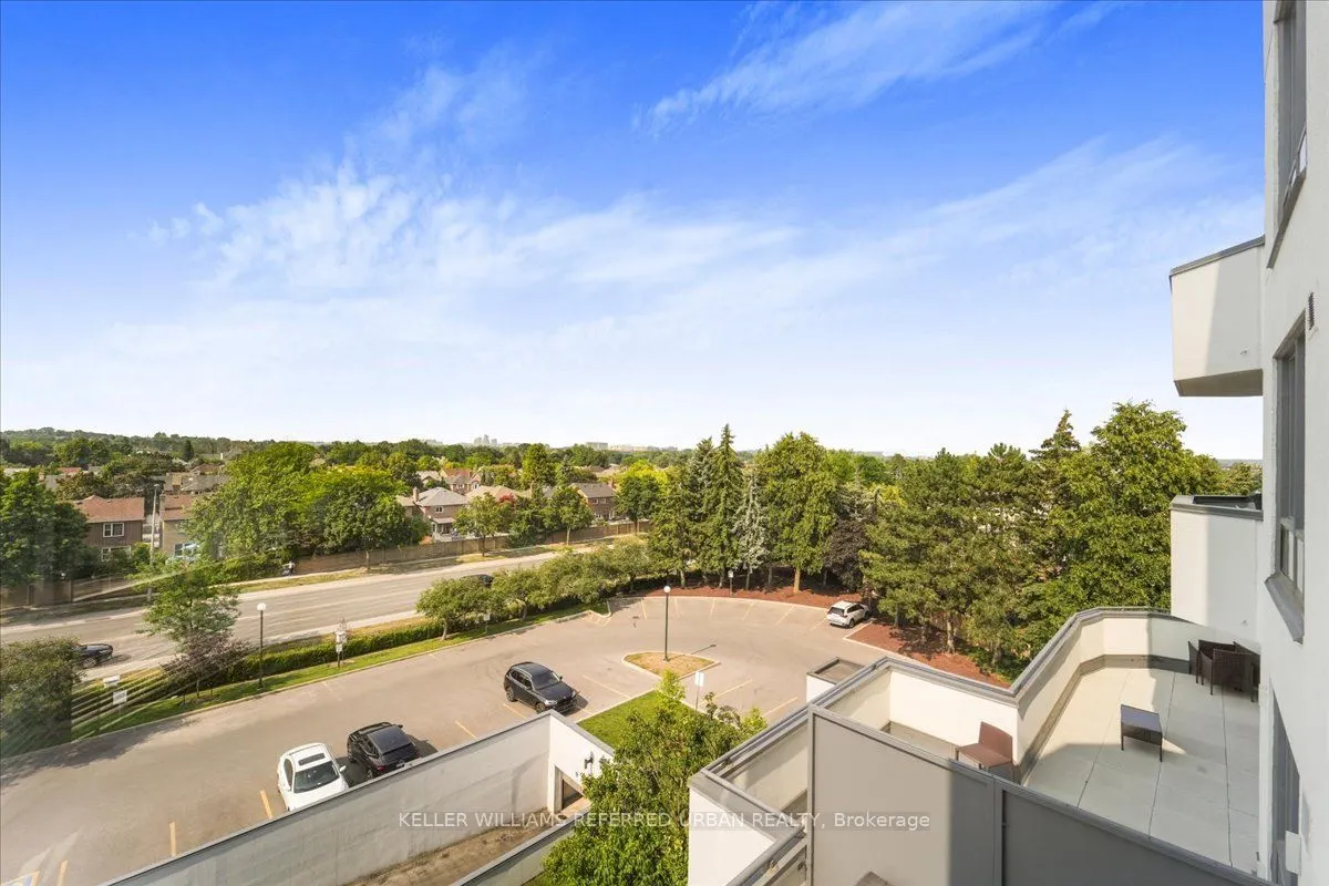 333 Clark Avenue W, #504