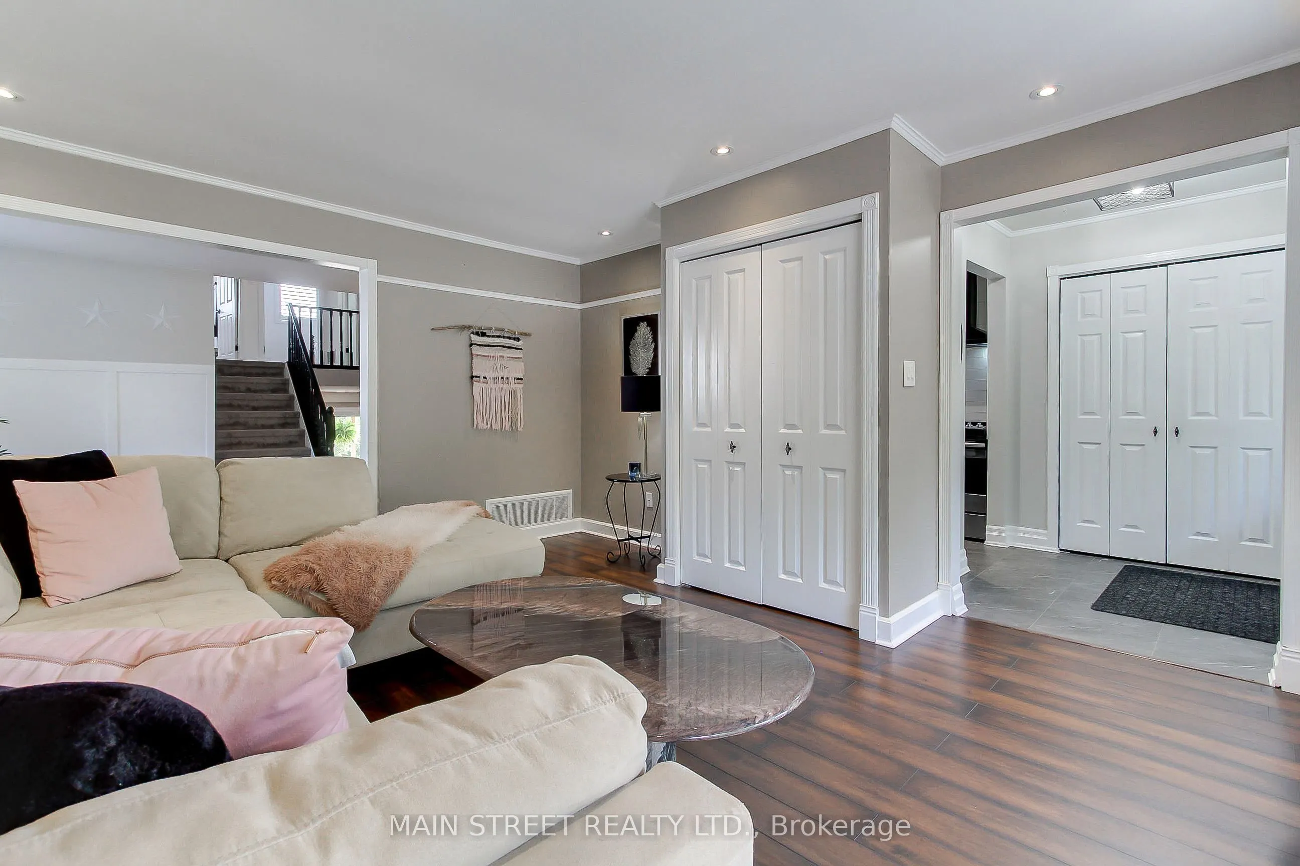 124 Lee Avenue