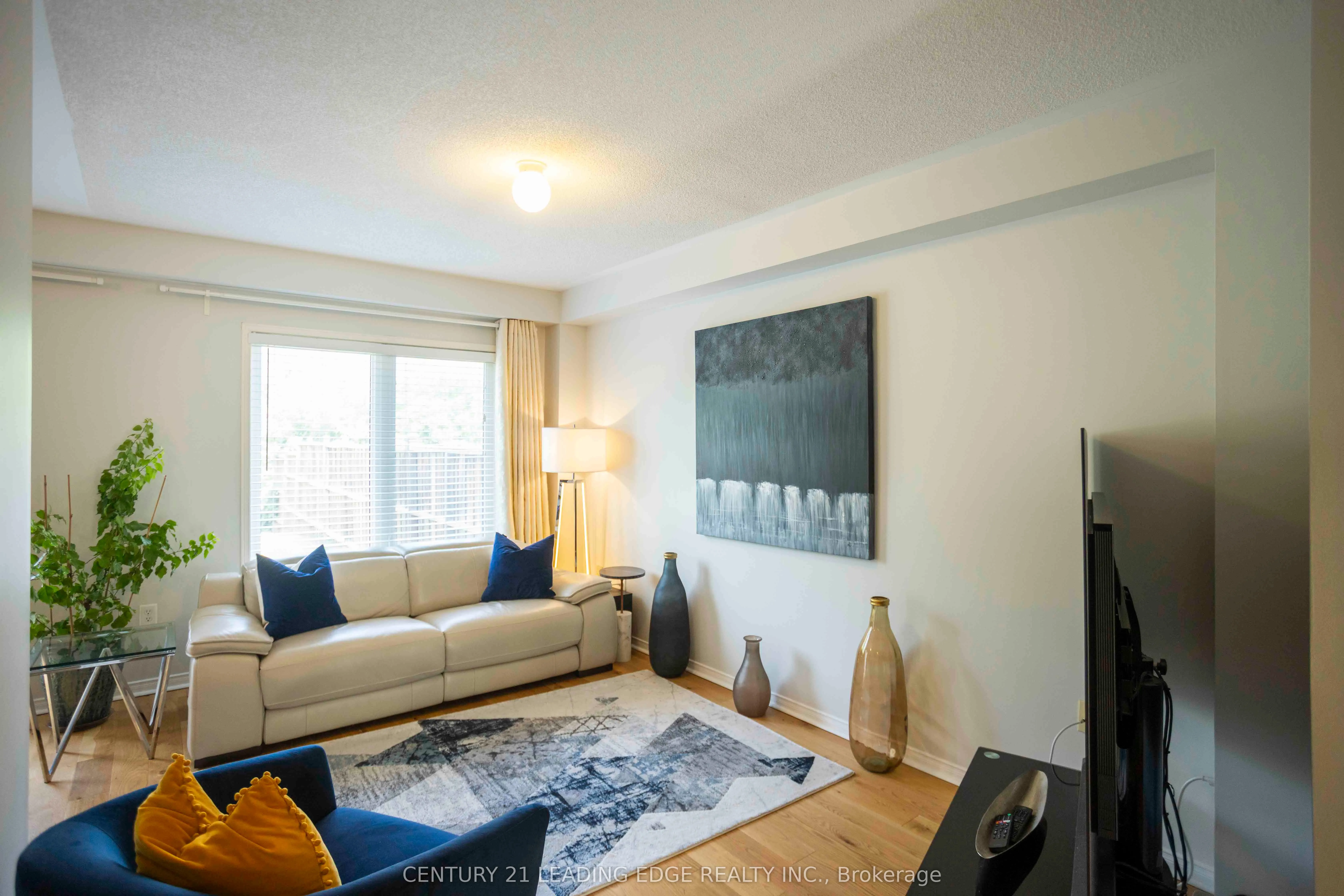31 NW Passage