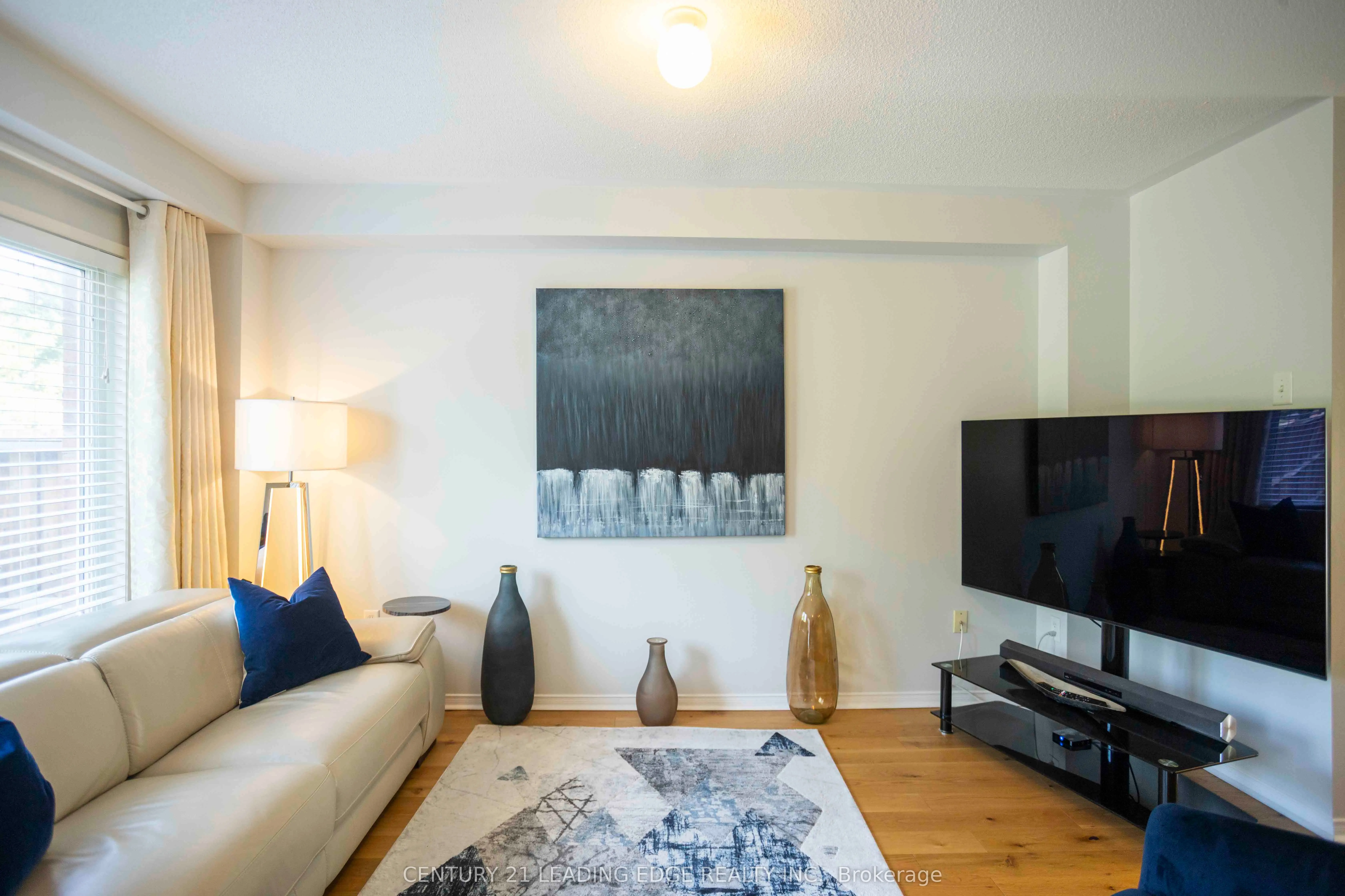 31 NW Passage