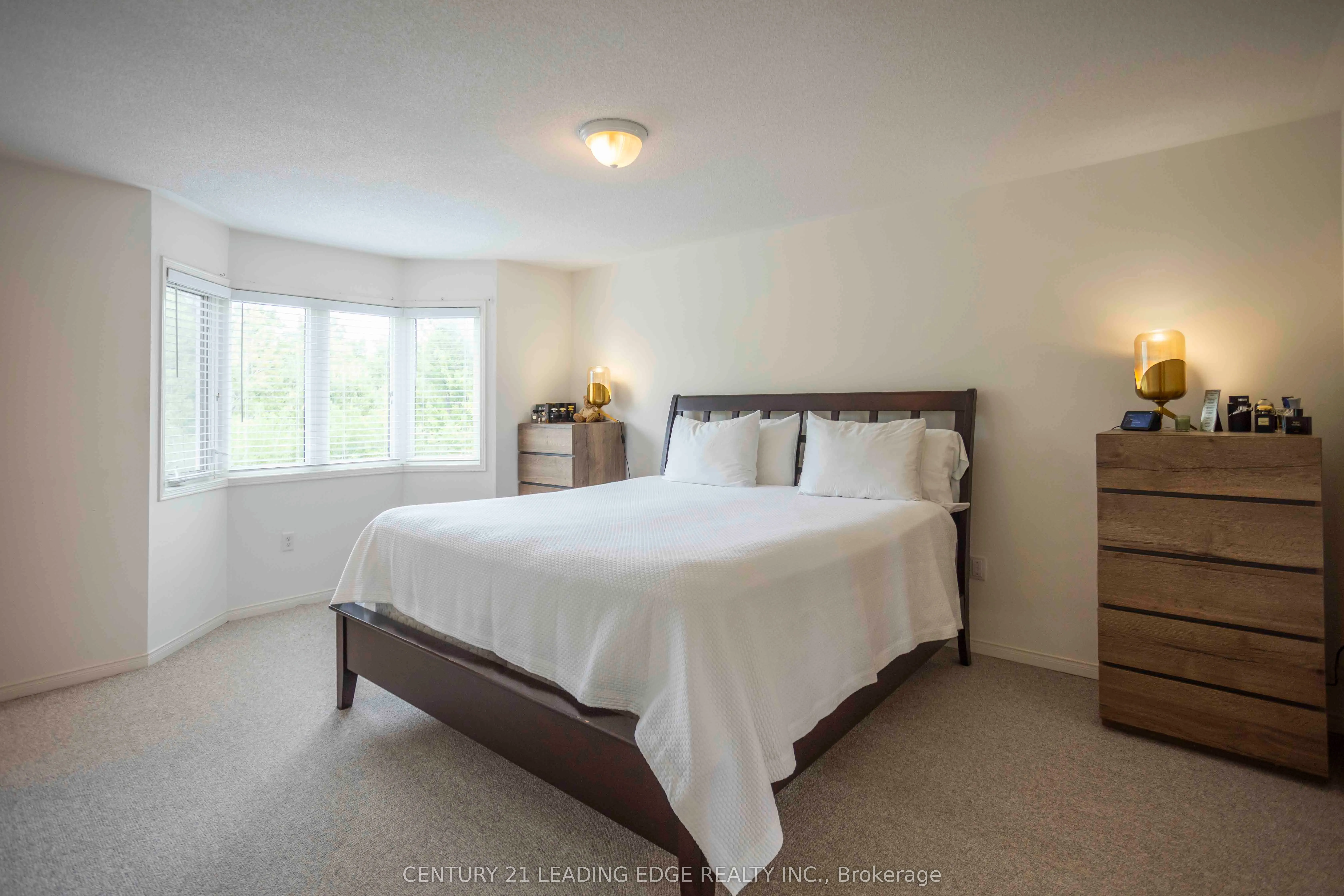 31 NW Passage