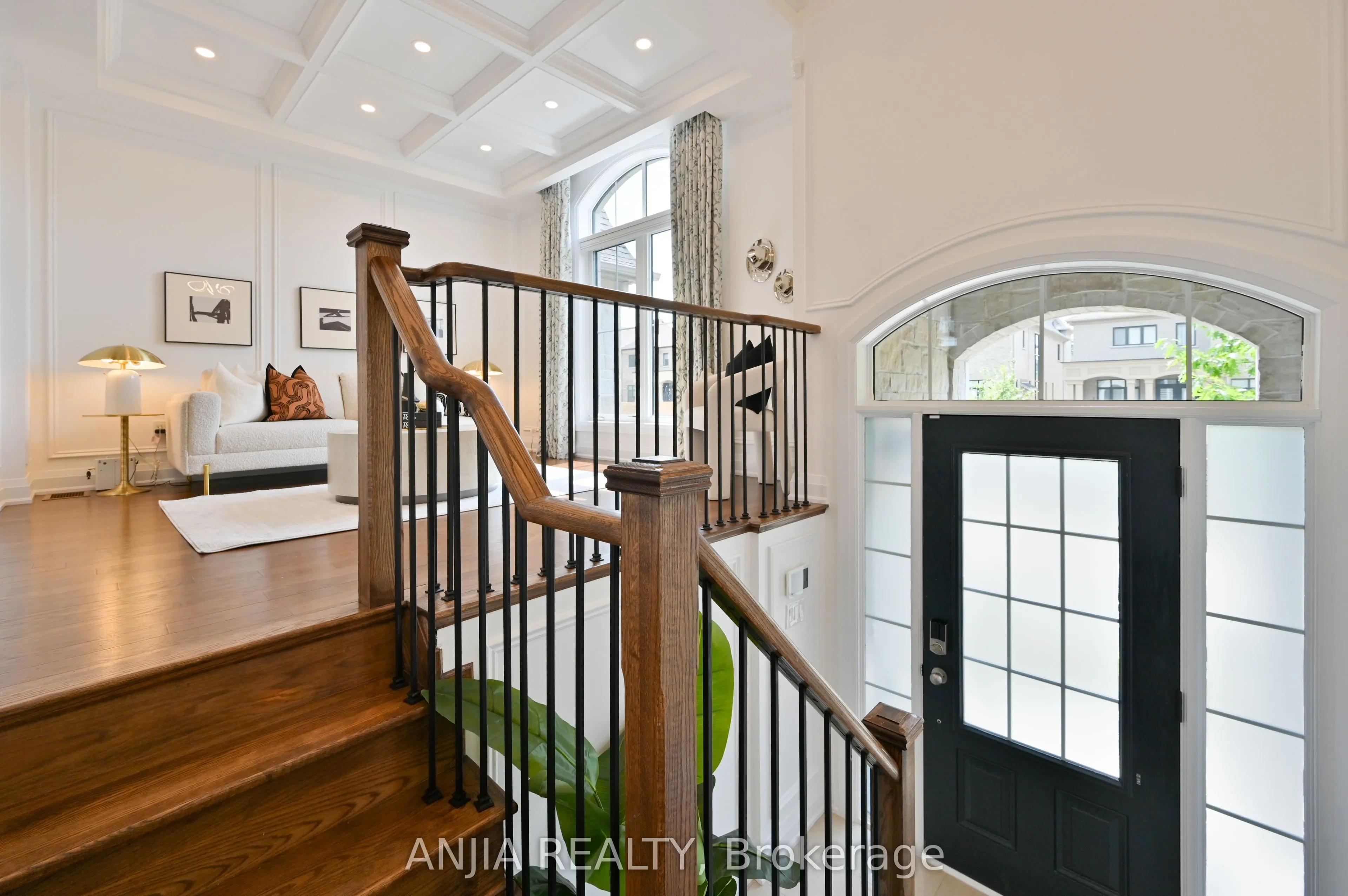 37 Duncombe Lane