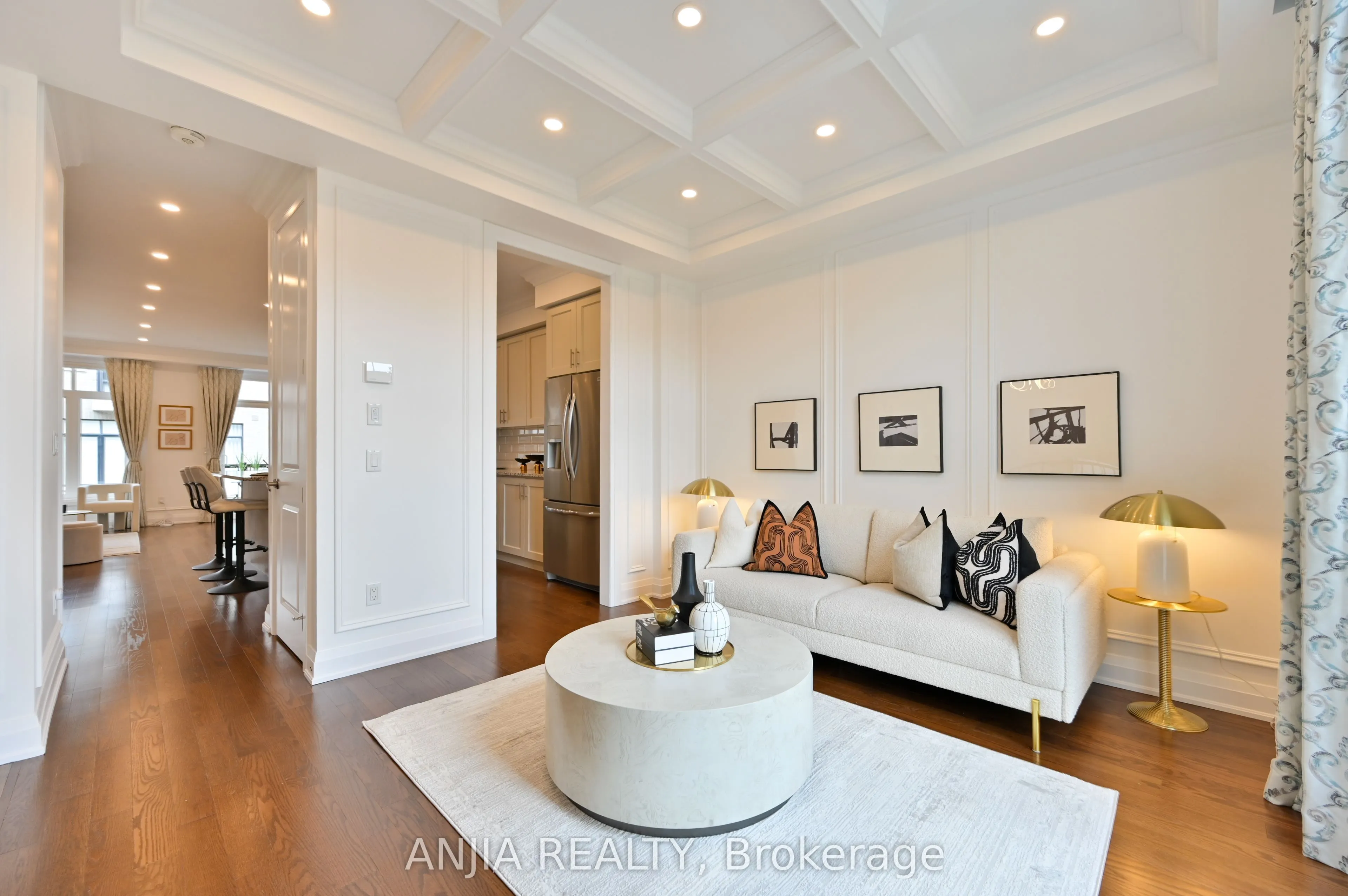 37 Duncombe Lane