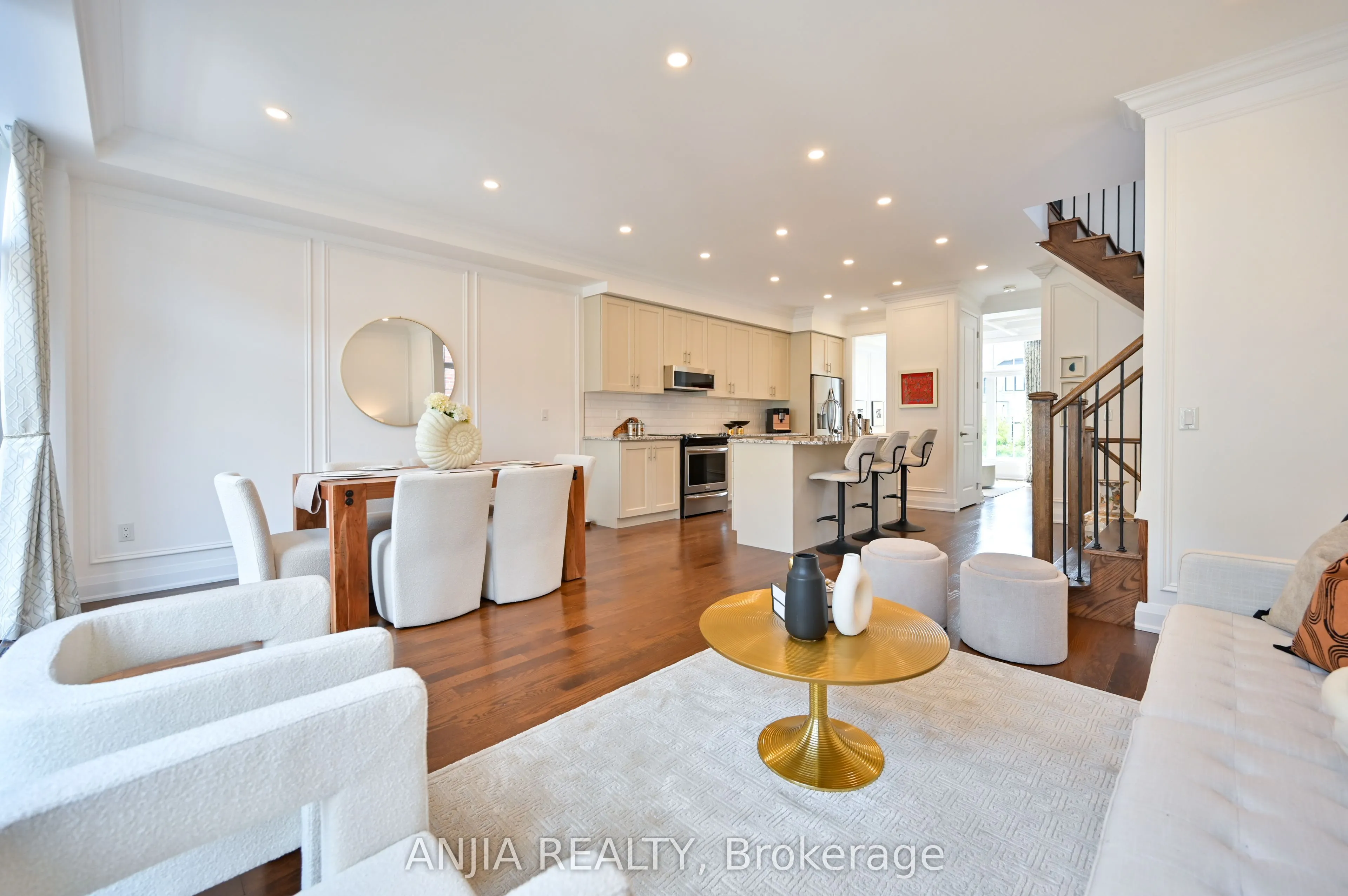 37 Duncombe Lane
