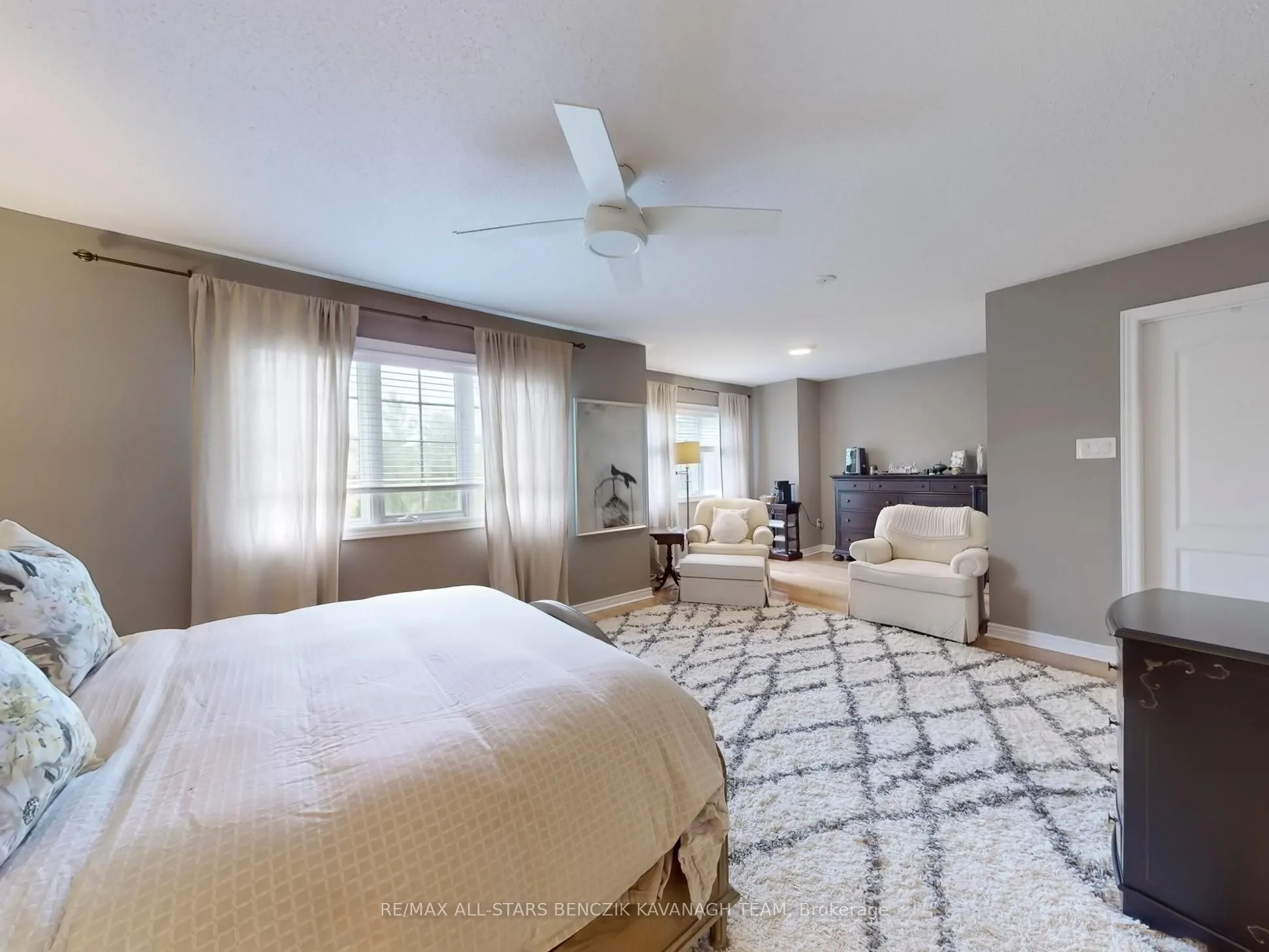 111 Louisbourg Way, #310