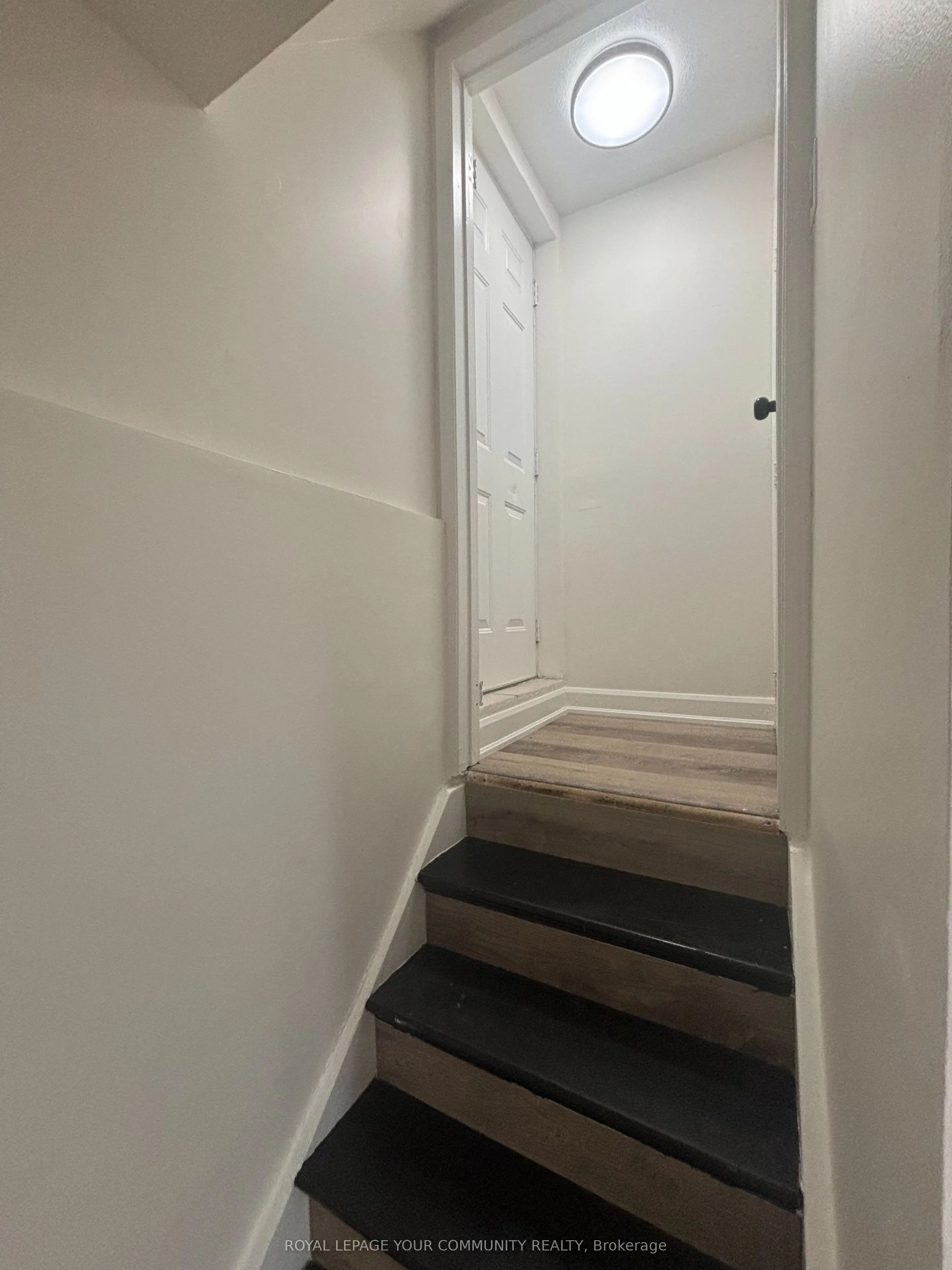36 Umbria Crescent, #Bsmt