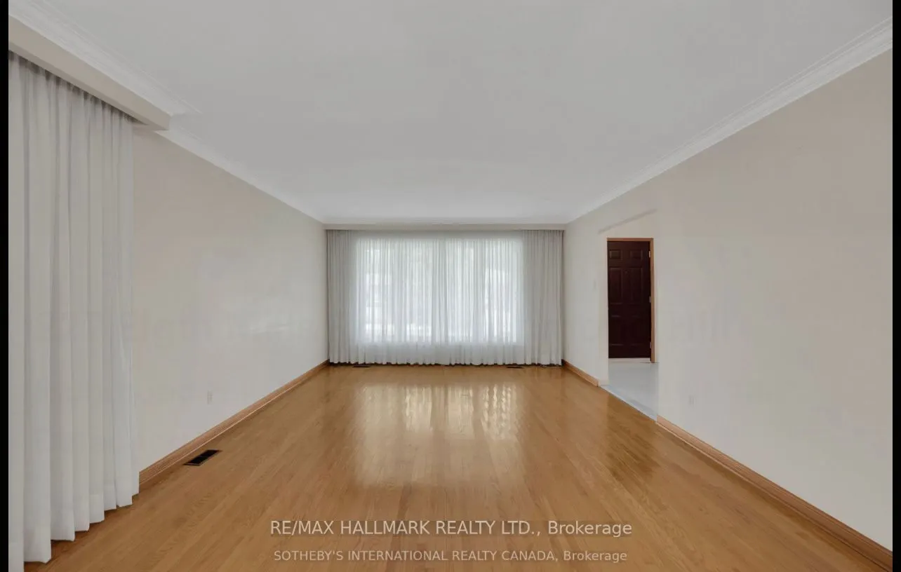 227 Elgin Mills(MAIN FLOOR) Road W