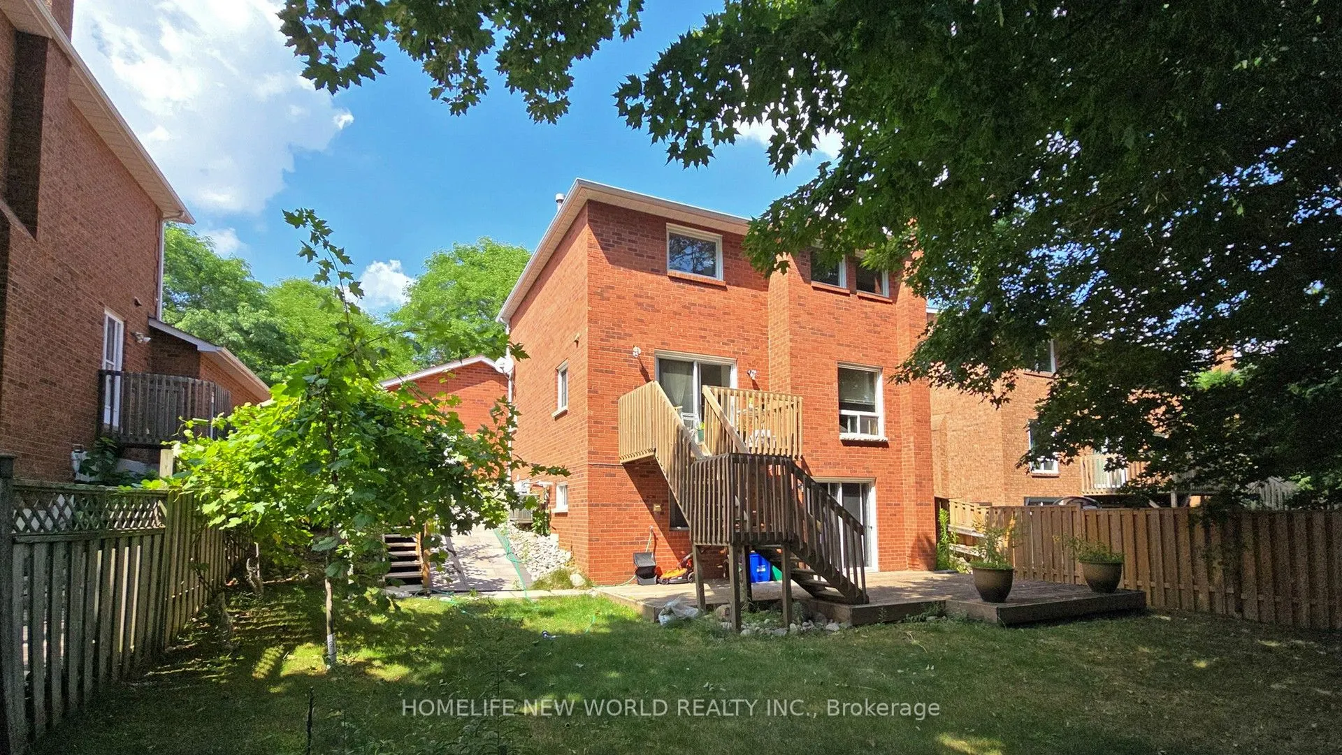 19 Chadburn Crescent