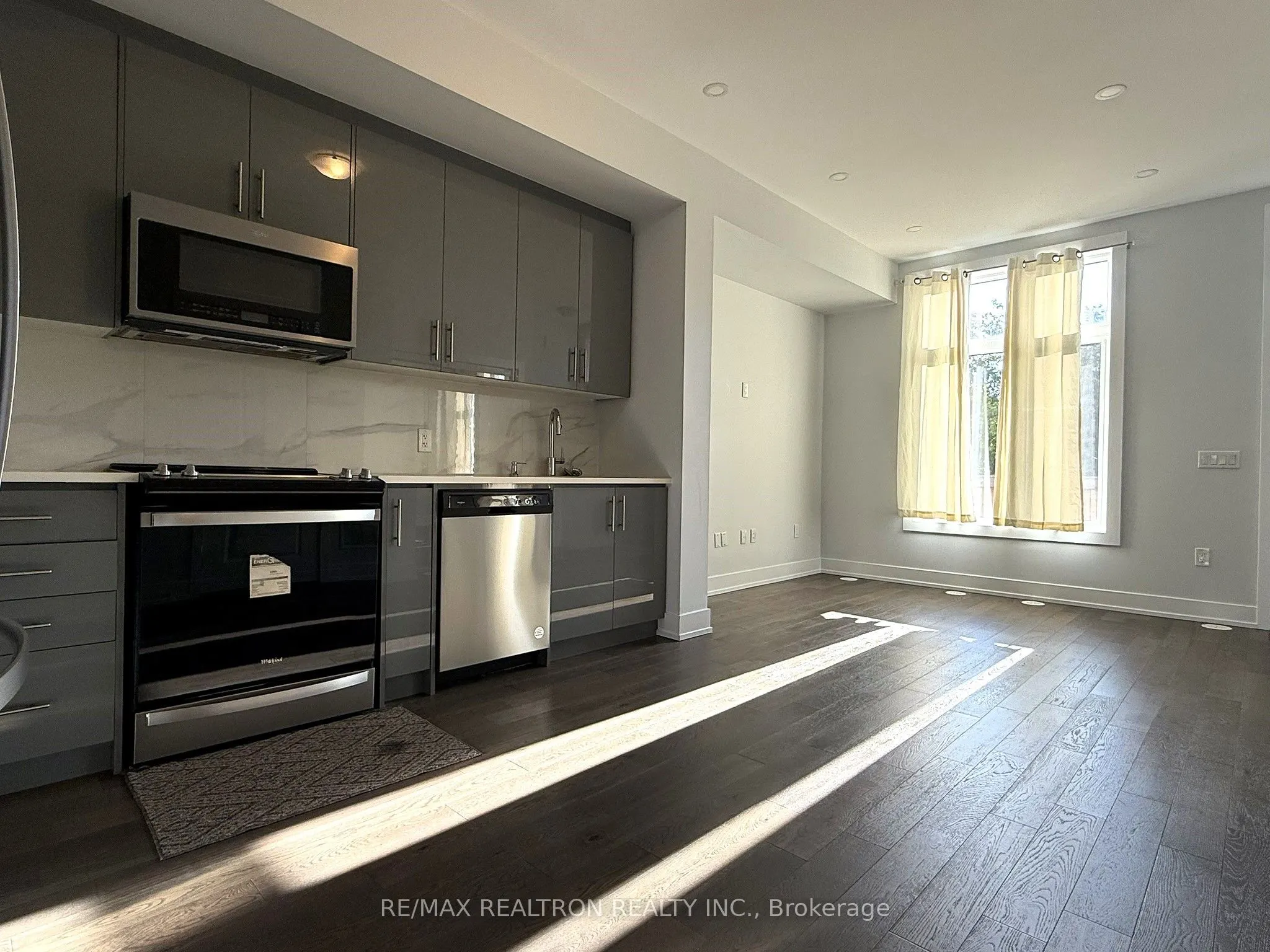 9580 Islington Avenue, #L143