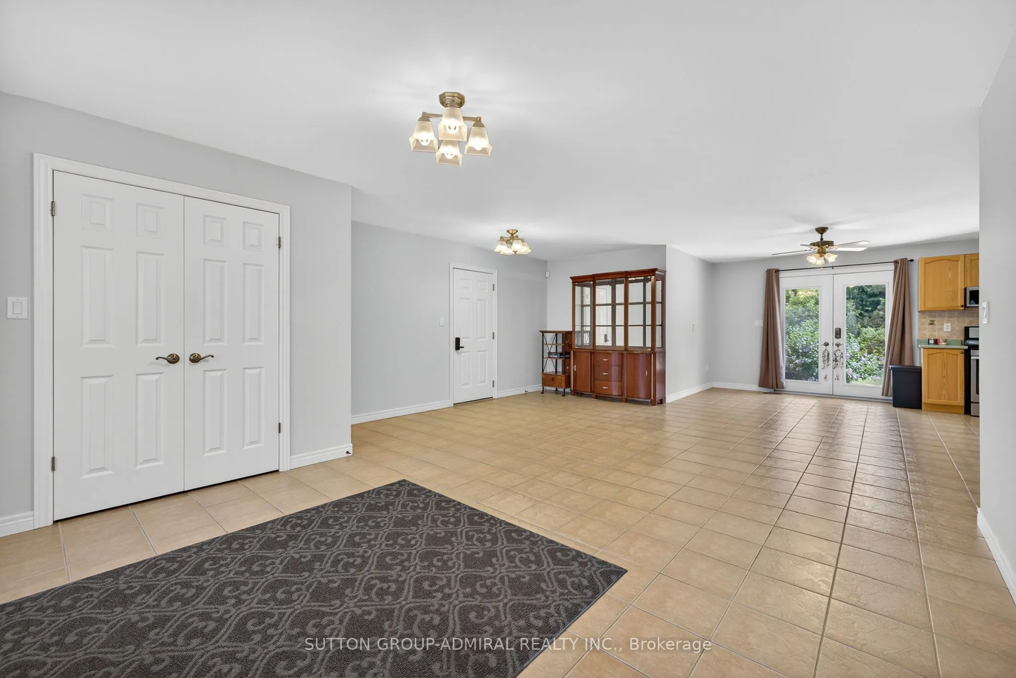 120 Lake Woods Drive