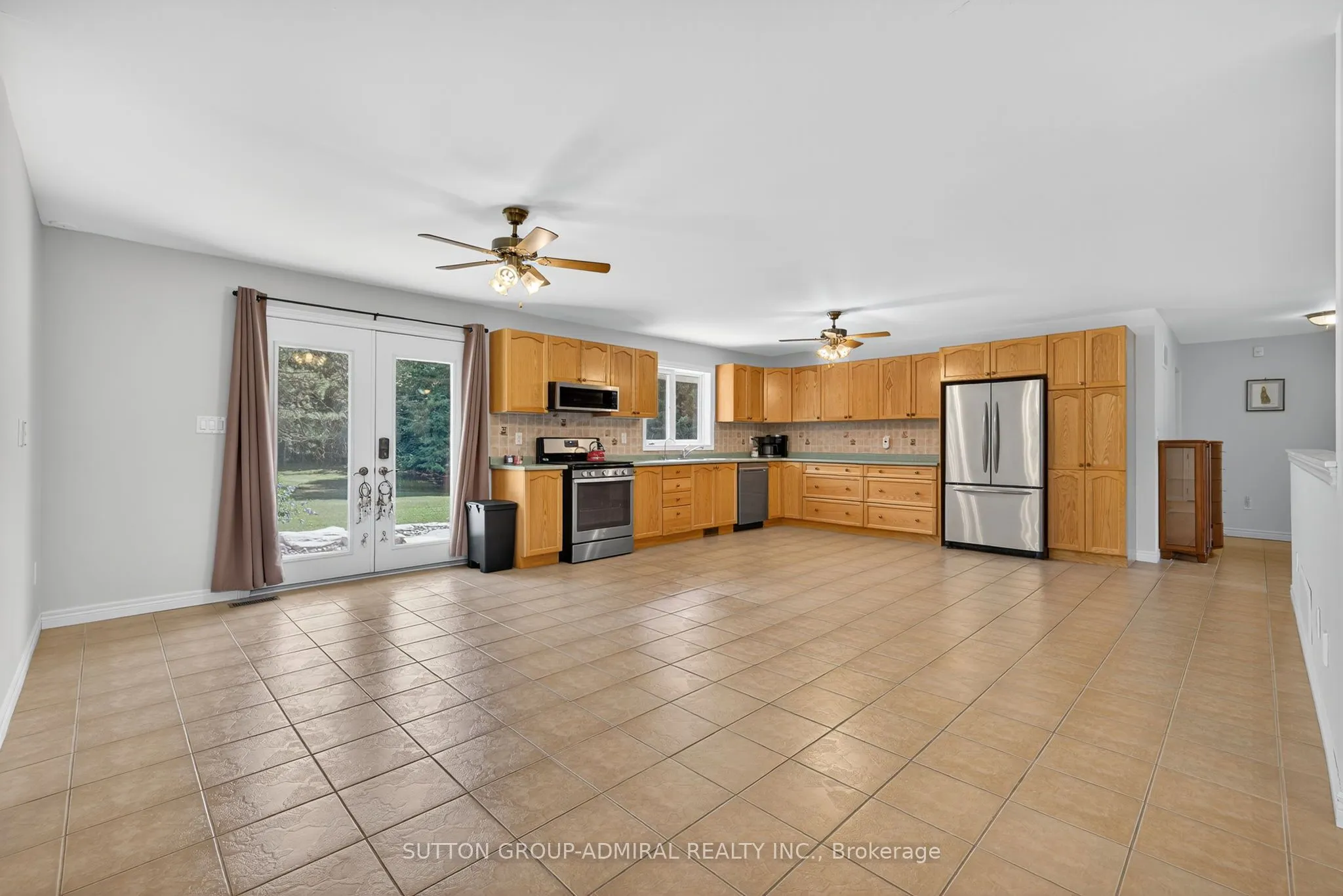 120 Lake Woods Drive